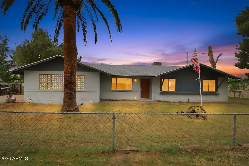 Photo of 12946 W Hidalgo Avenue, Avondale, AZ 85323 (MLS # 7008463)