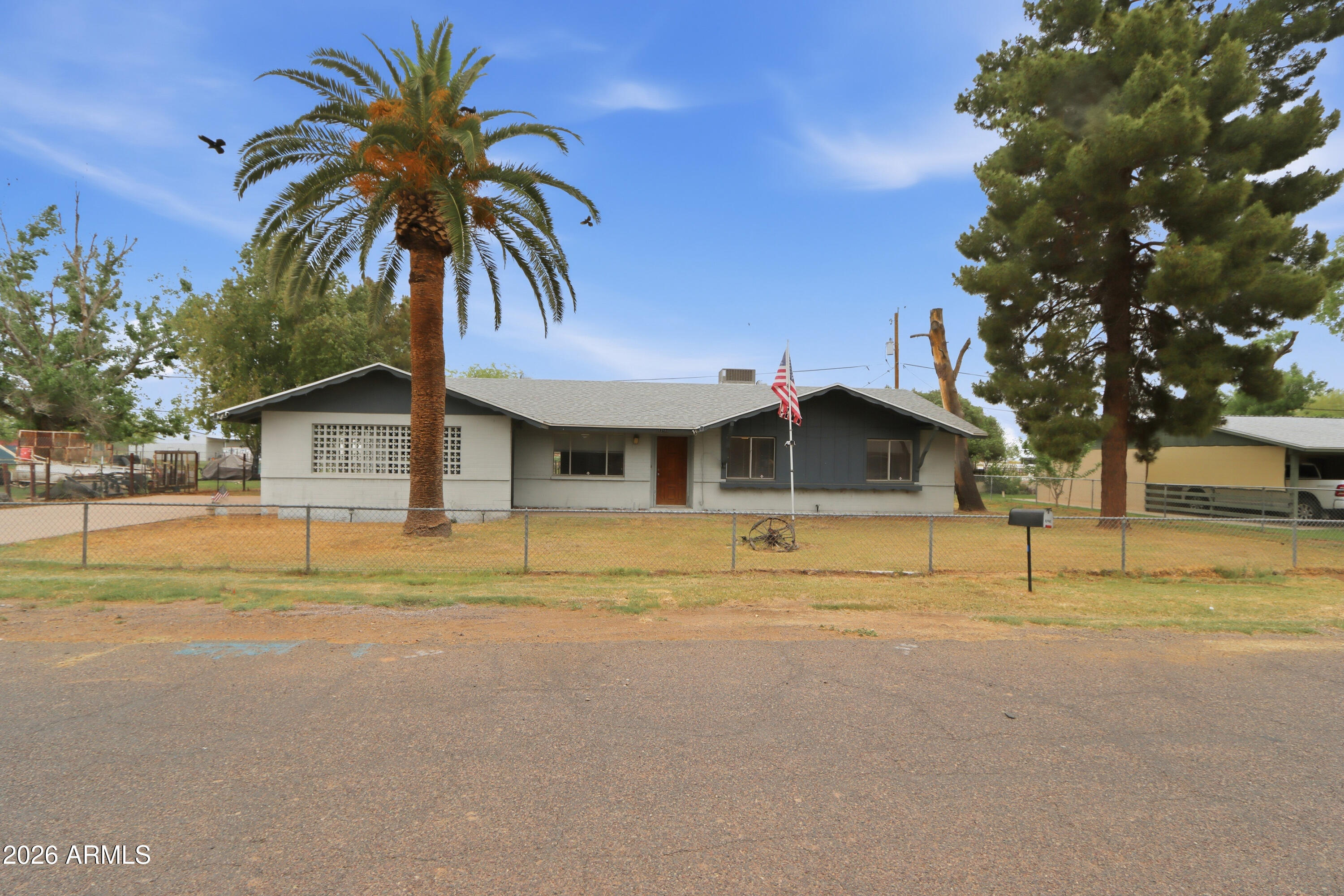 12946 W HIDALGO Avenue