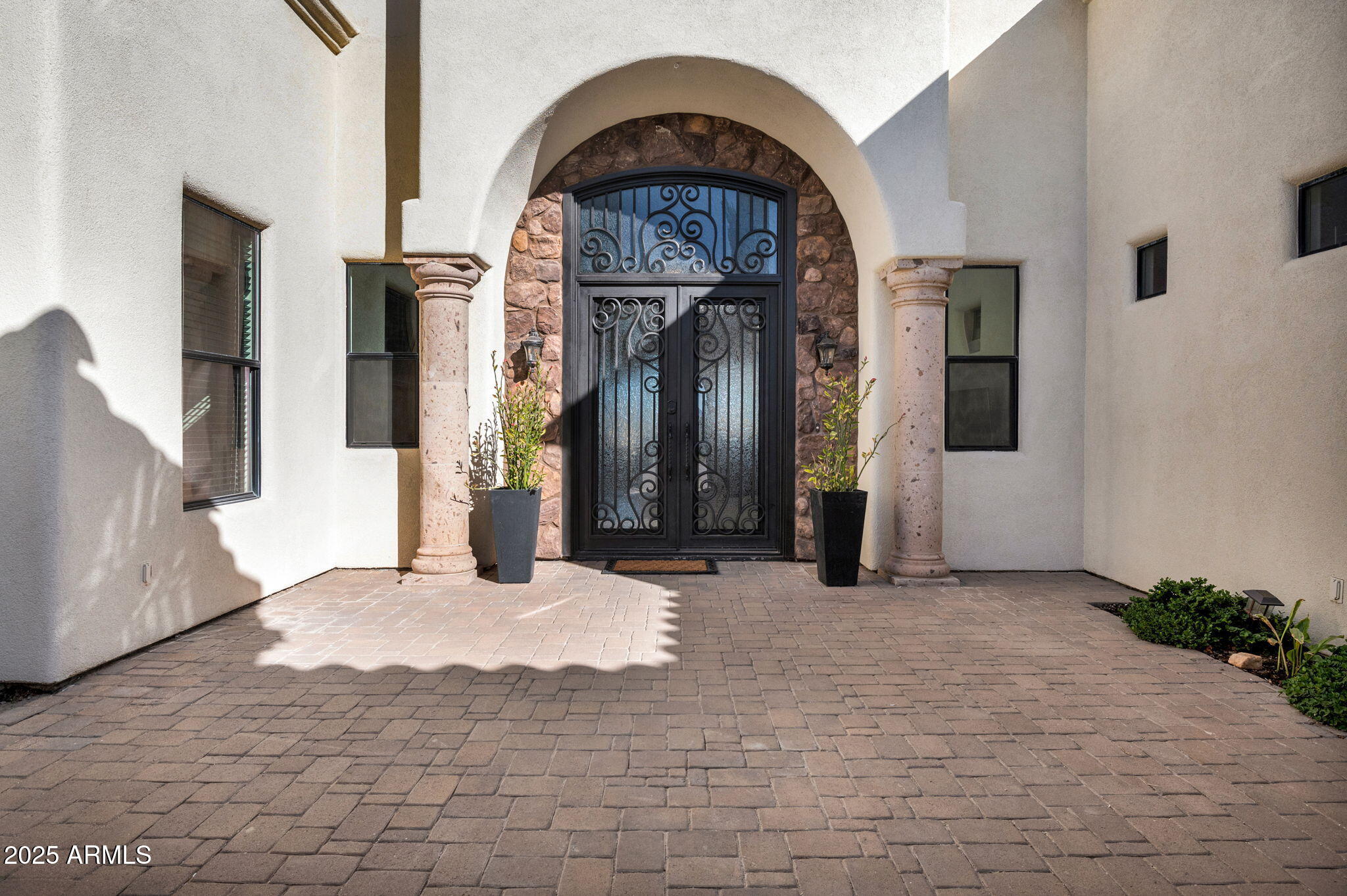13648 E ALOE VERA Drive