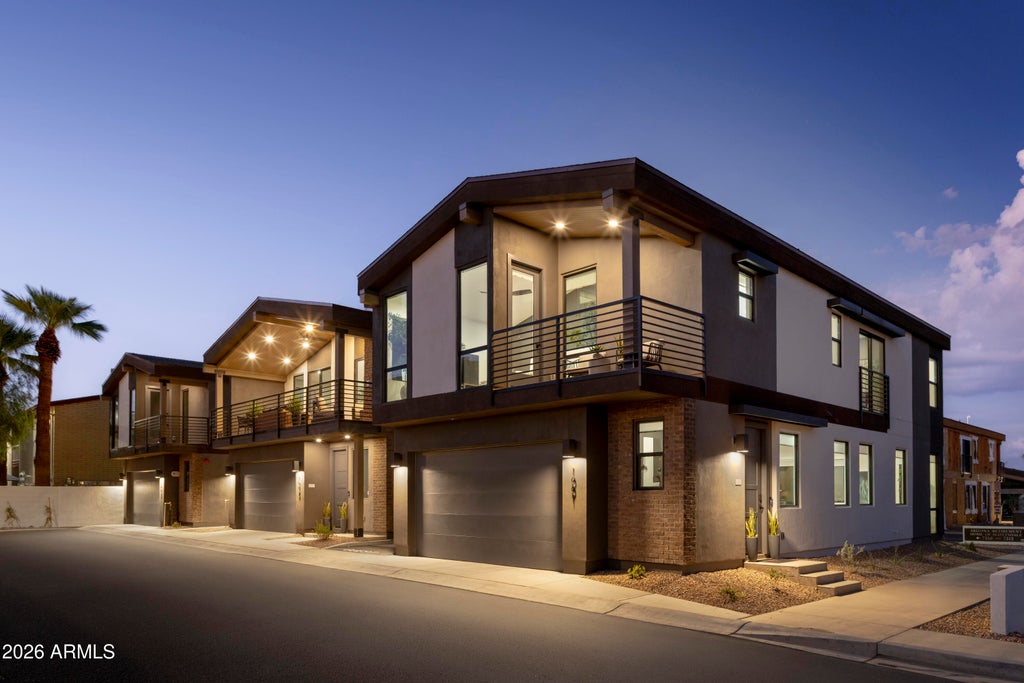 Photo of 7320 E Palm Lane #1006, Scottsdale, AZ 85257 (MLS # 7091175)