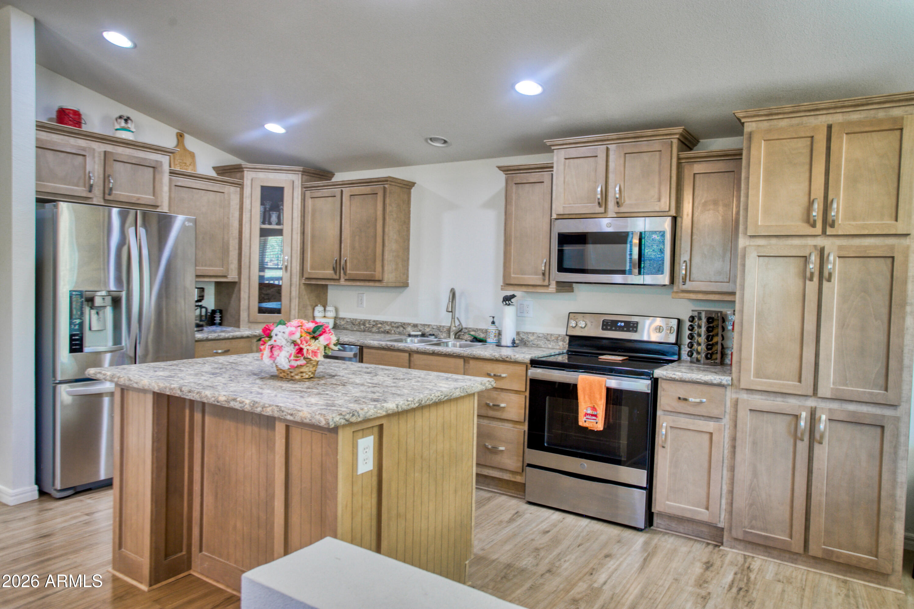 5482 GRAY WOLF Drive