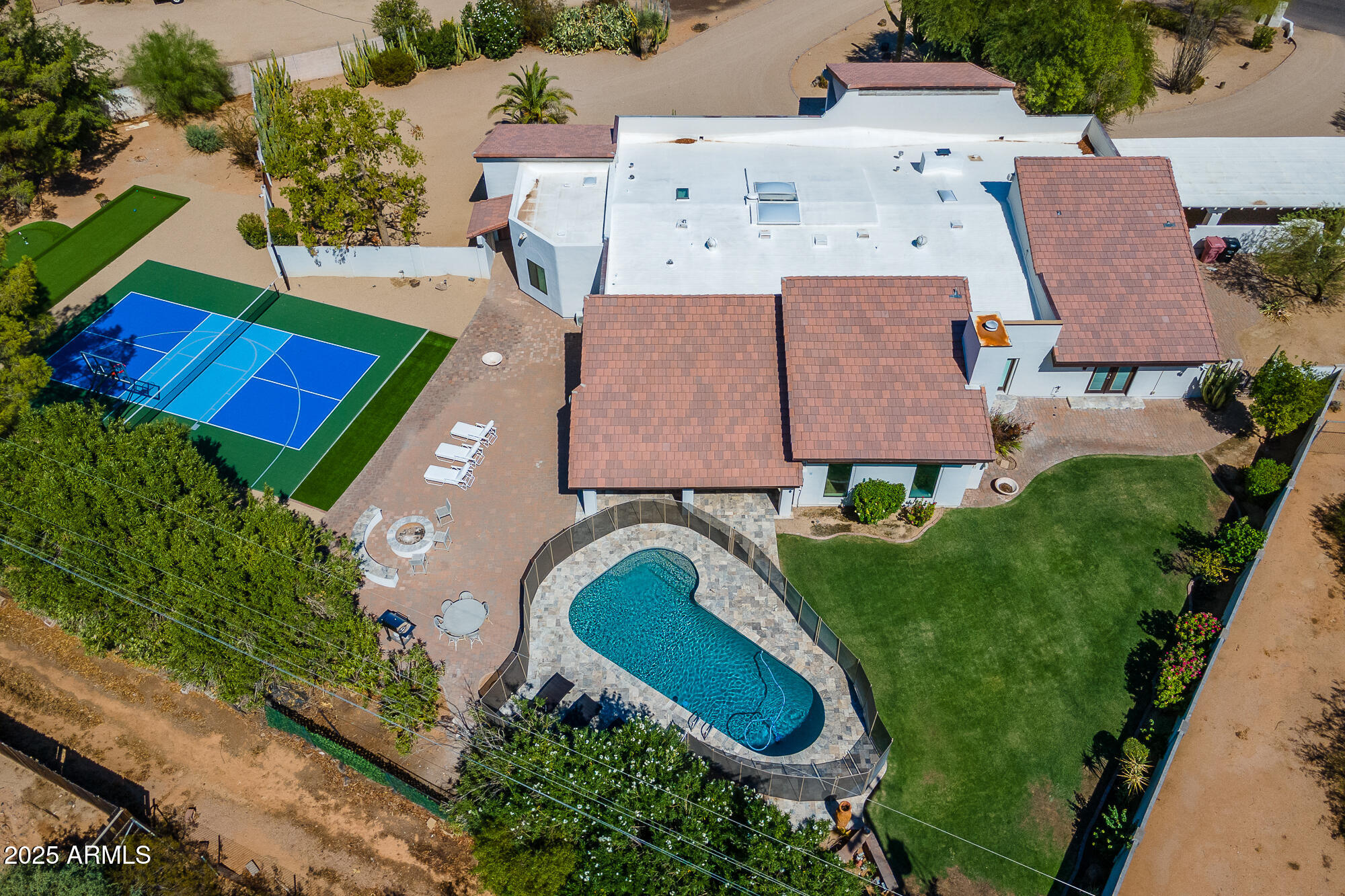 11212 N Sundown Drive