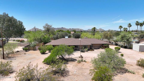Photo of 10036 N 39th Street, Phoenix, AZ 85028 (MLS # 7021780)