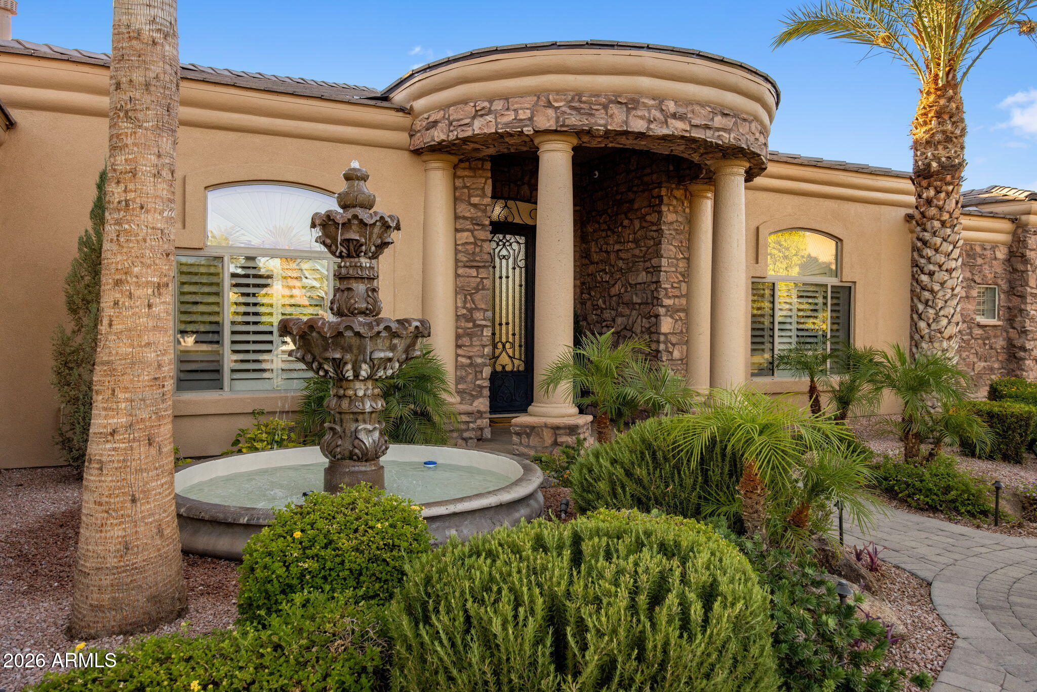 3912 E MINTON Circle