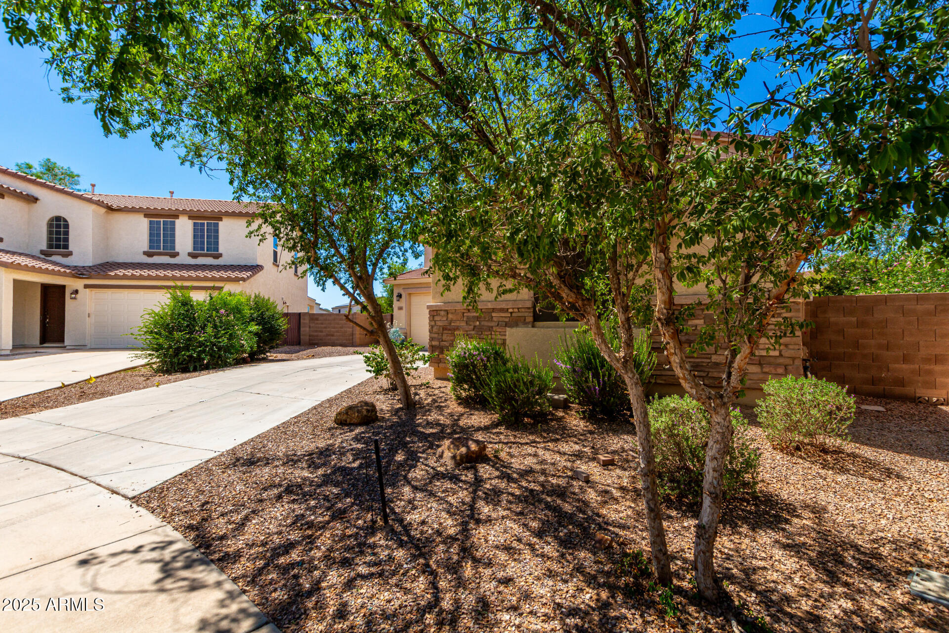 42616 W AVELLA Drive