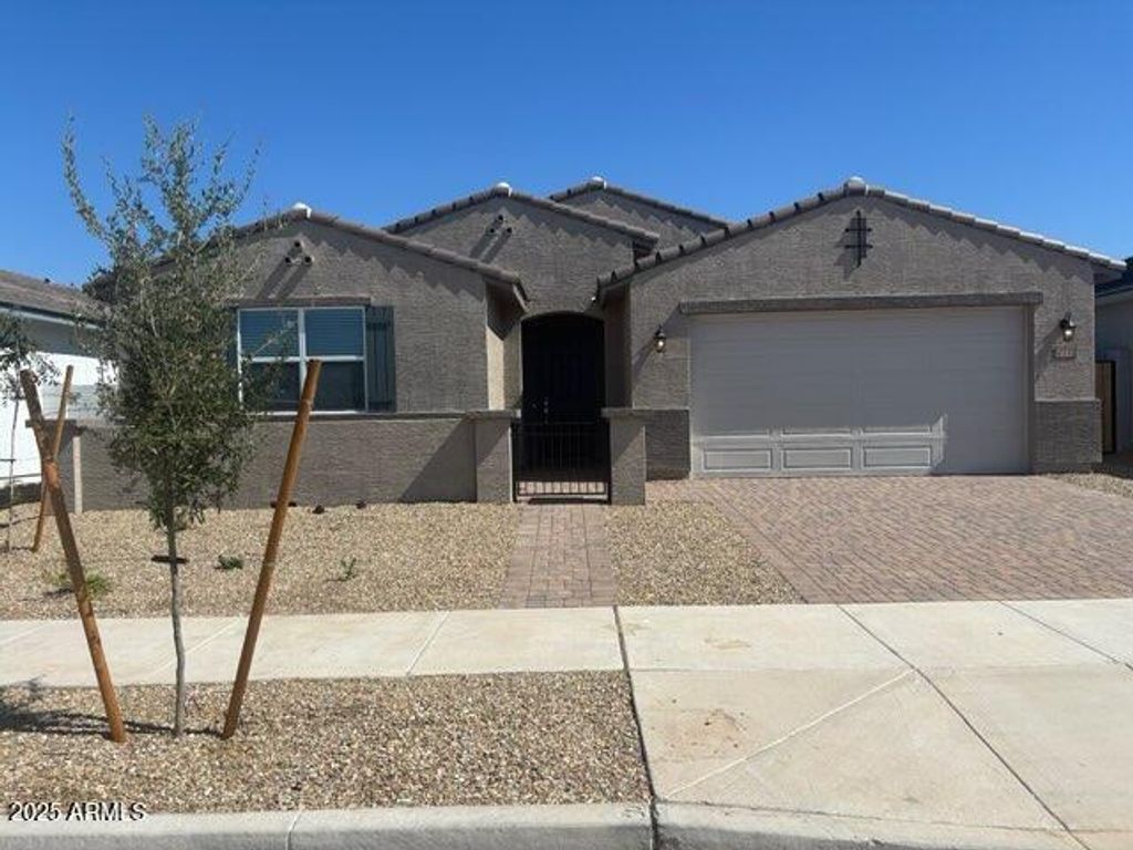 Photo of 17770 W Odeum Lane, Goodyear, AZ 85338 (MLS # 6934637)