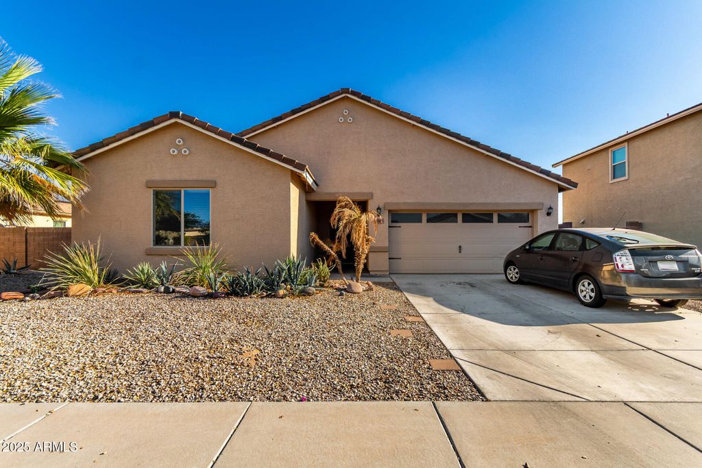 Photo of 25409 W Ellis Drive, Buckeye, AZ 85326 (MLS # 6920725)