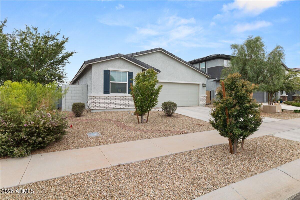 17837 W COUNTRY CLUB Terrace