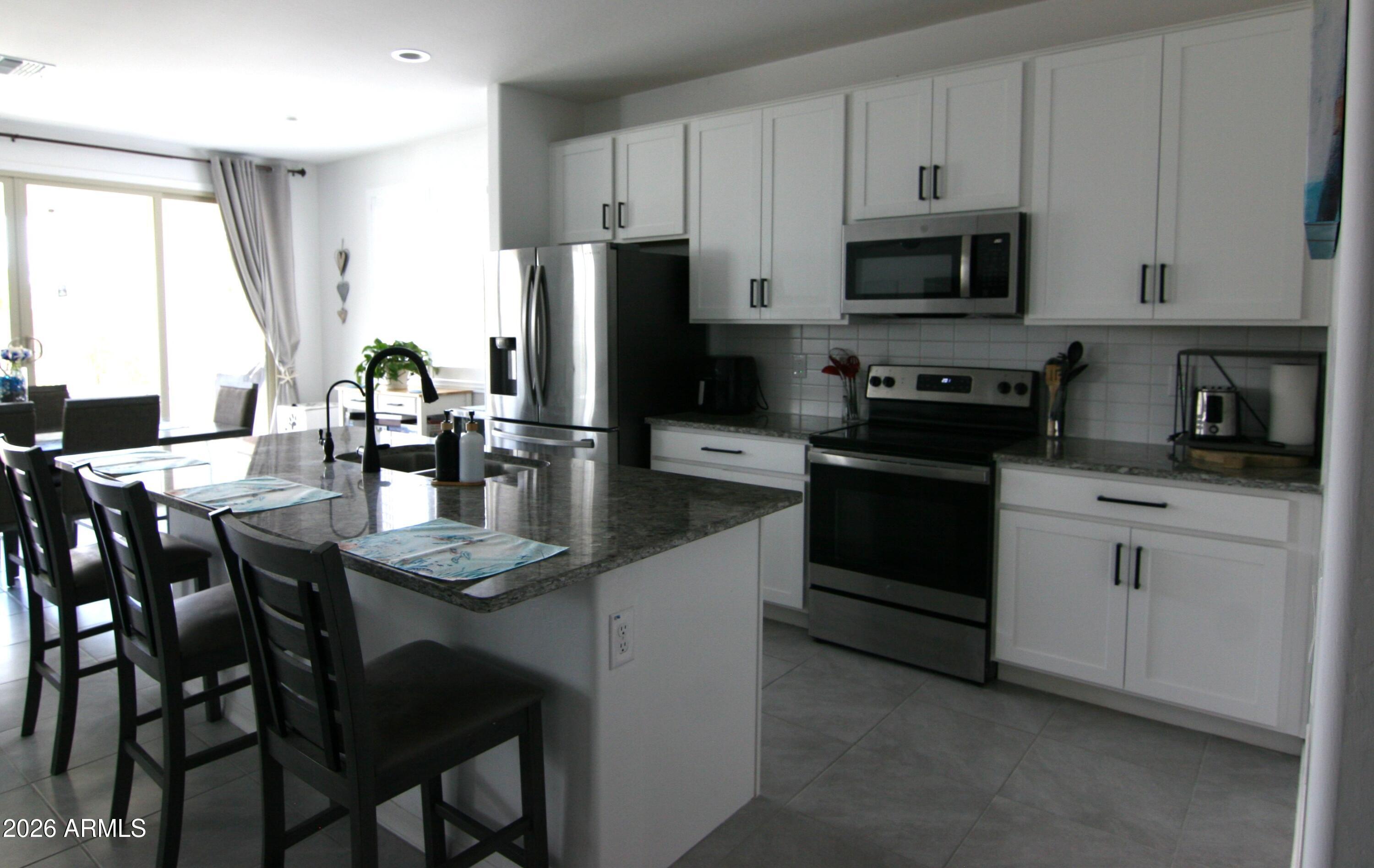 18487 W Ipswitch Way