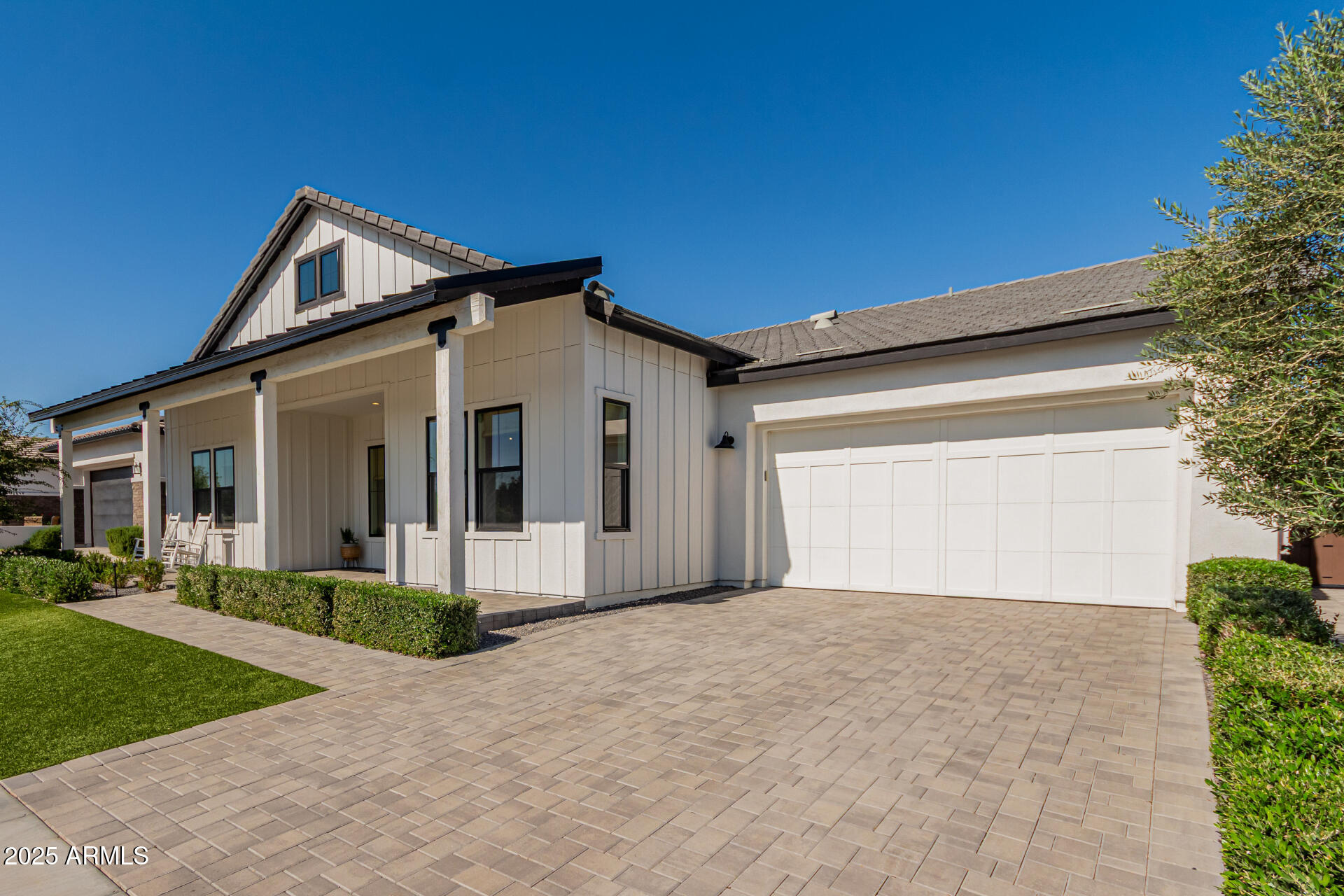 17546 W MONTPELIER Street