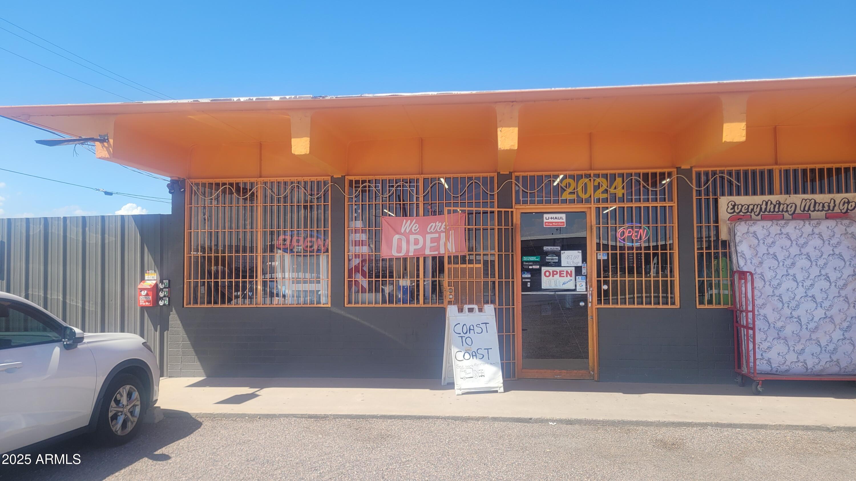 2026 N 27TH Avenue