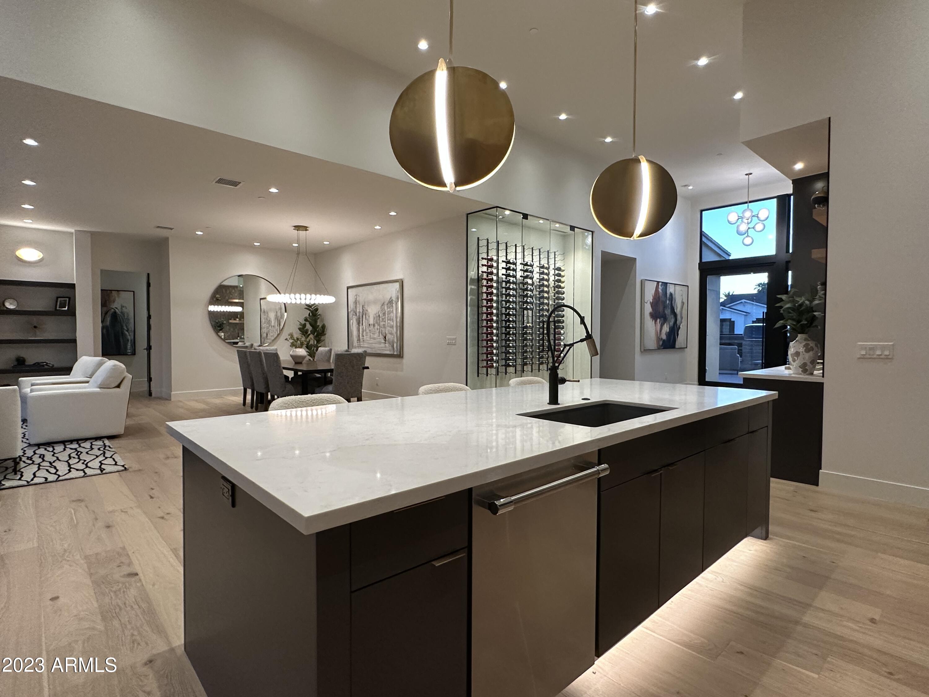 GARY LYN - Residential