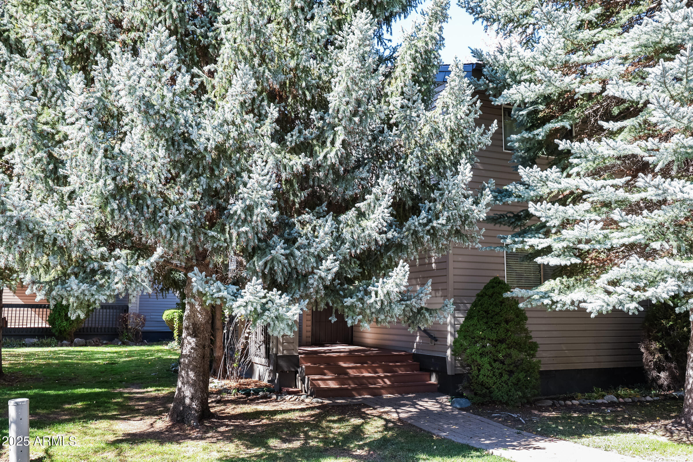 17810 S Walapai Road 55