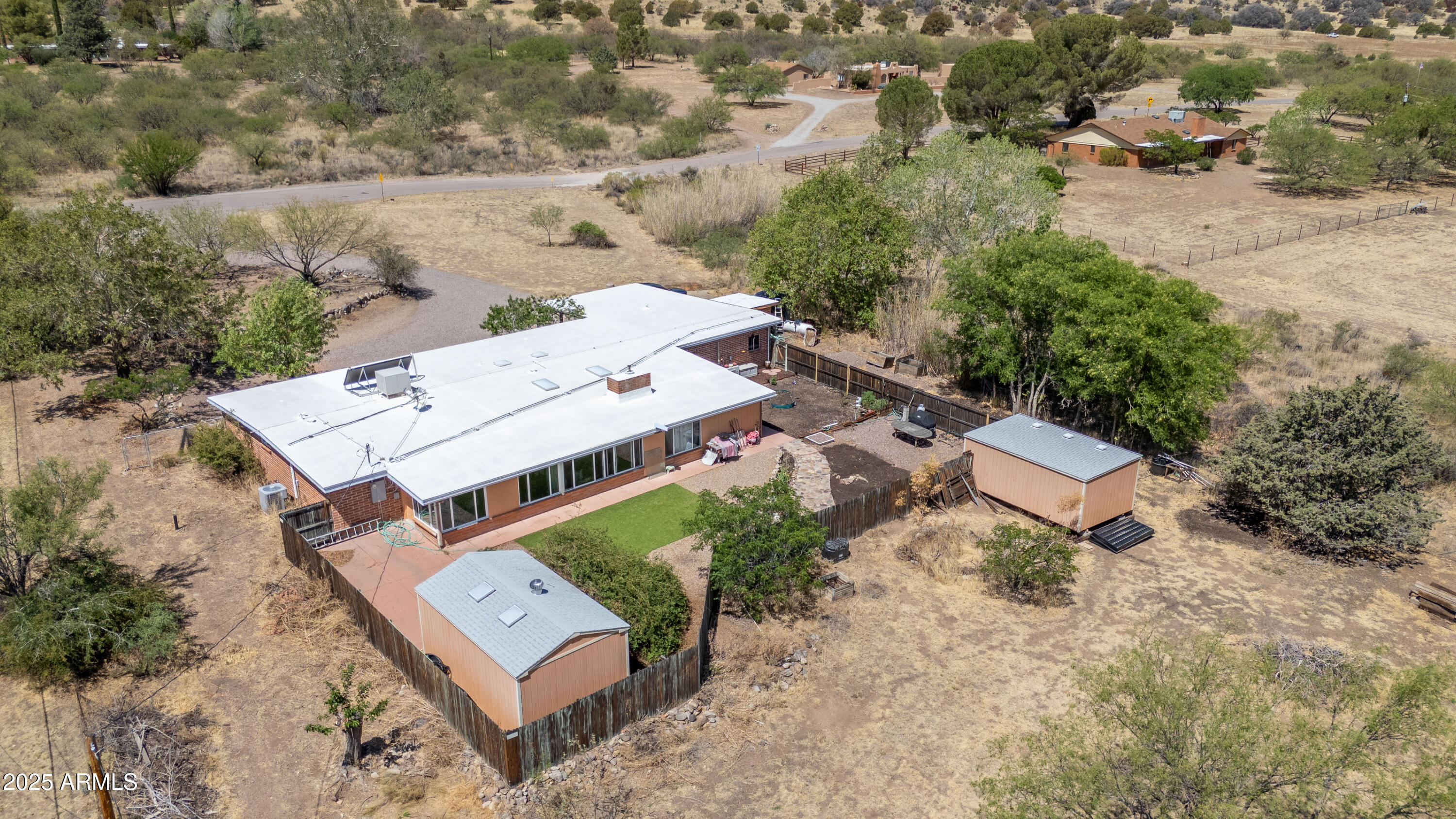 5693 S CALLE METATE Boulevard