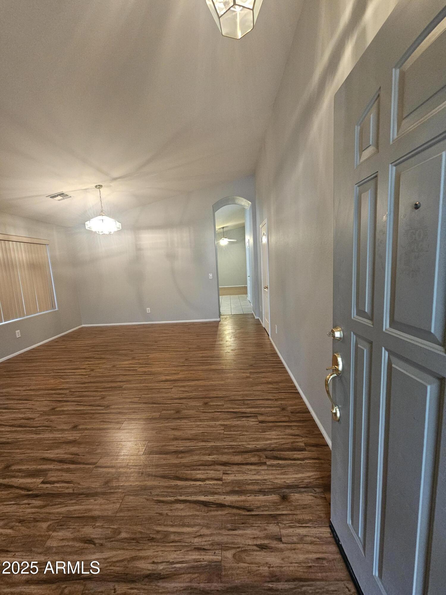 16537 W CENTRAL Street