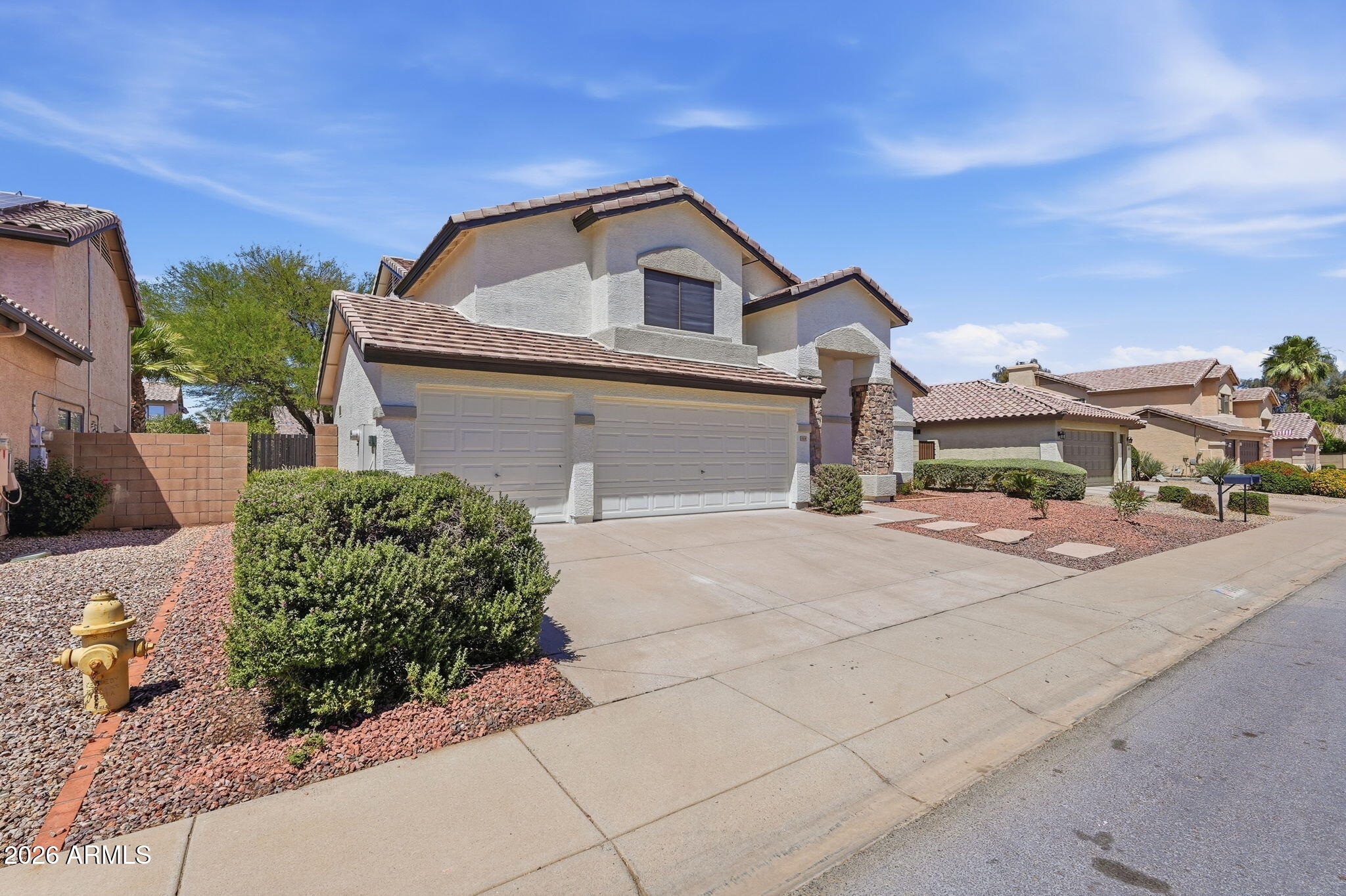 4344 E MEADOW Drive