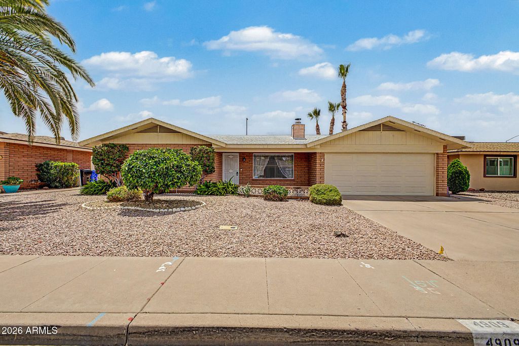 Photo of 4909 E Flossmoor Avenue, Mesa, AZ 85206 (MLS # 7028920)