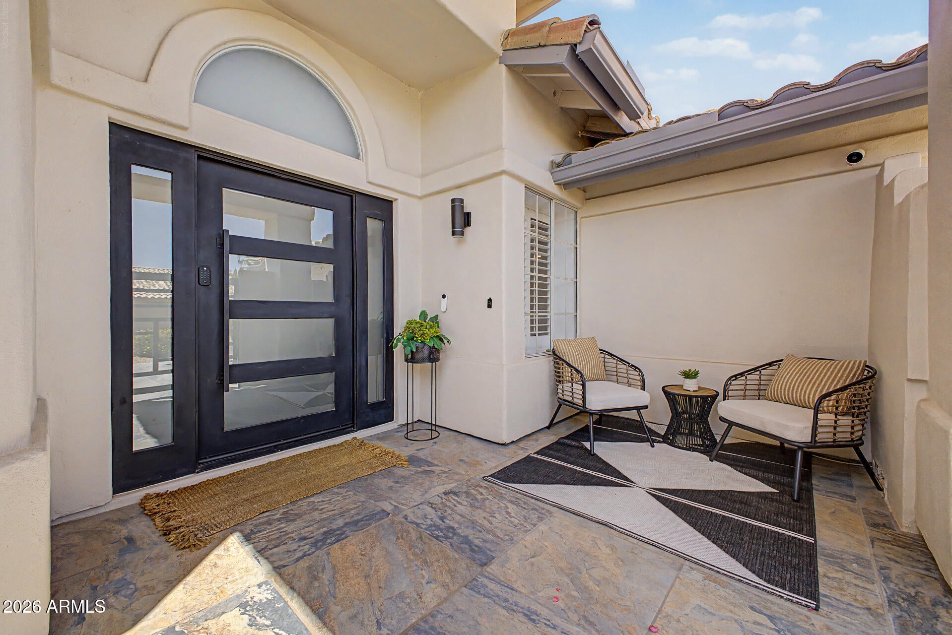 9032 E LARKSPUR Drive