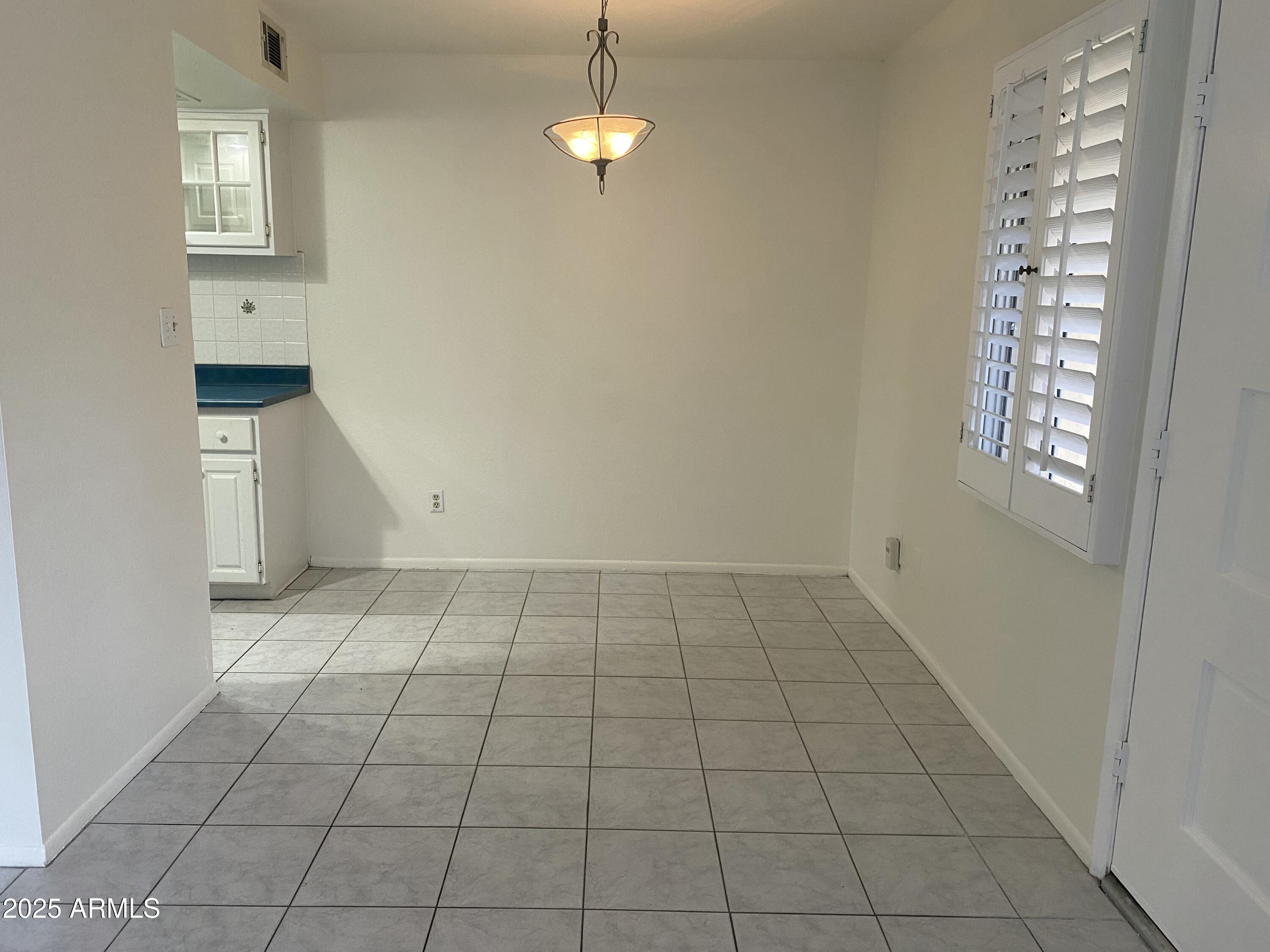 8063 E GLENROSA Avenue