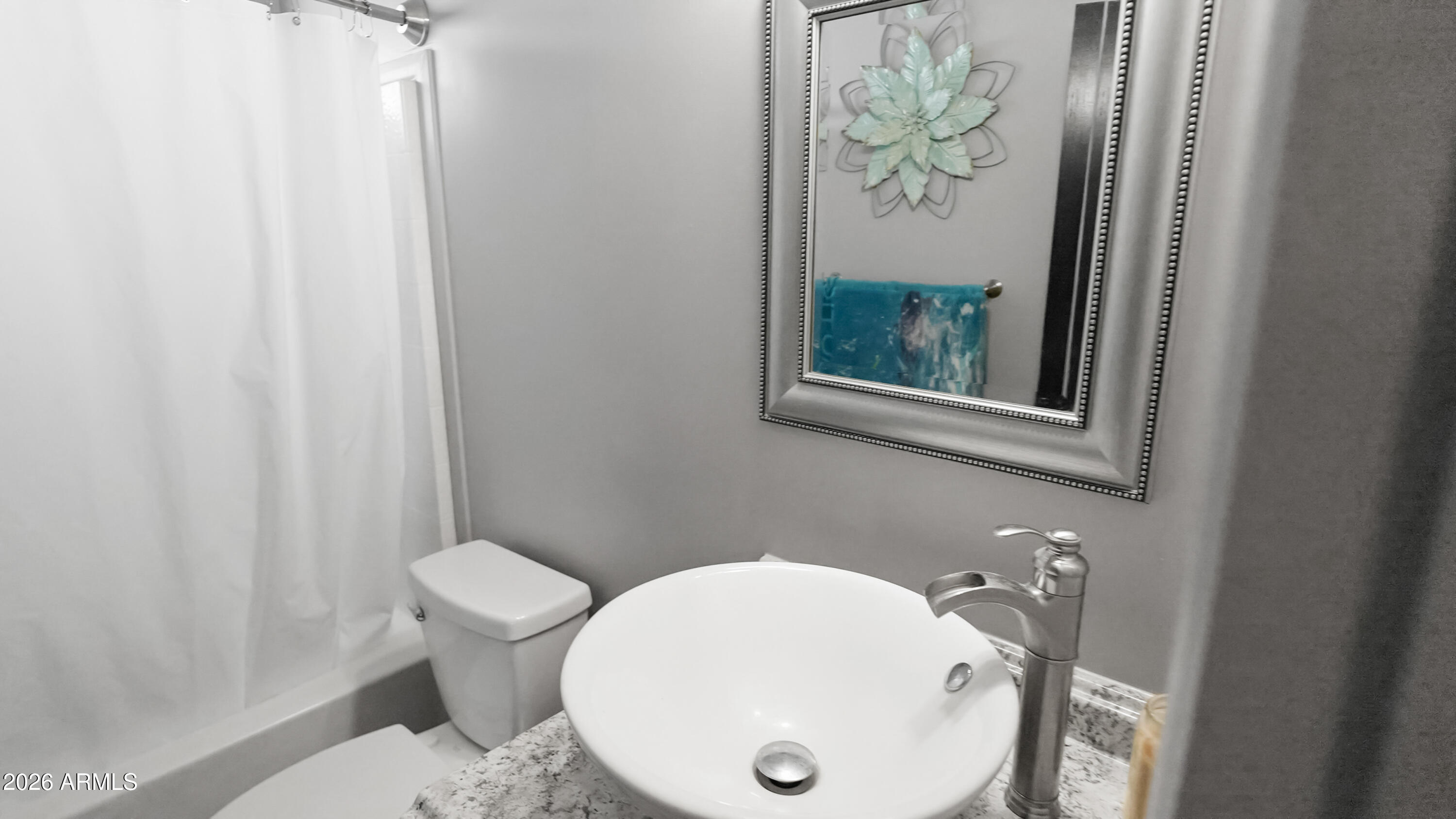 WHISPERING RANCH UNIT 3 BLK 4 - Residential