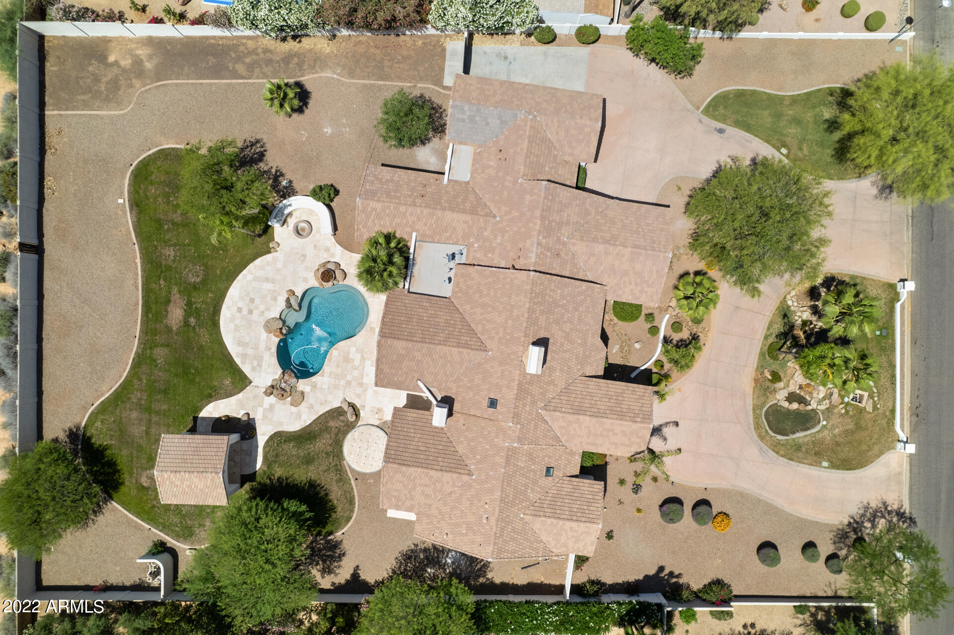BENT TREE - Residential