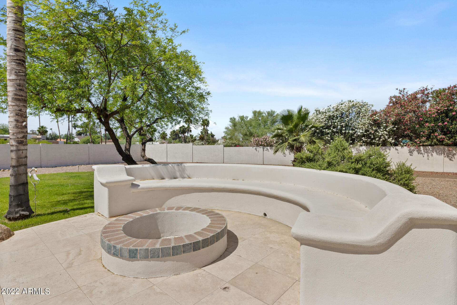 BENT TREE - Residential