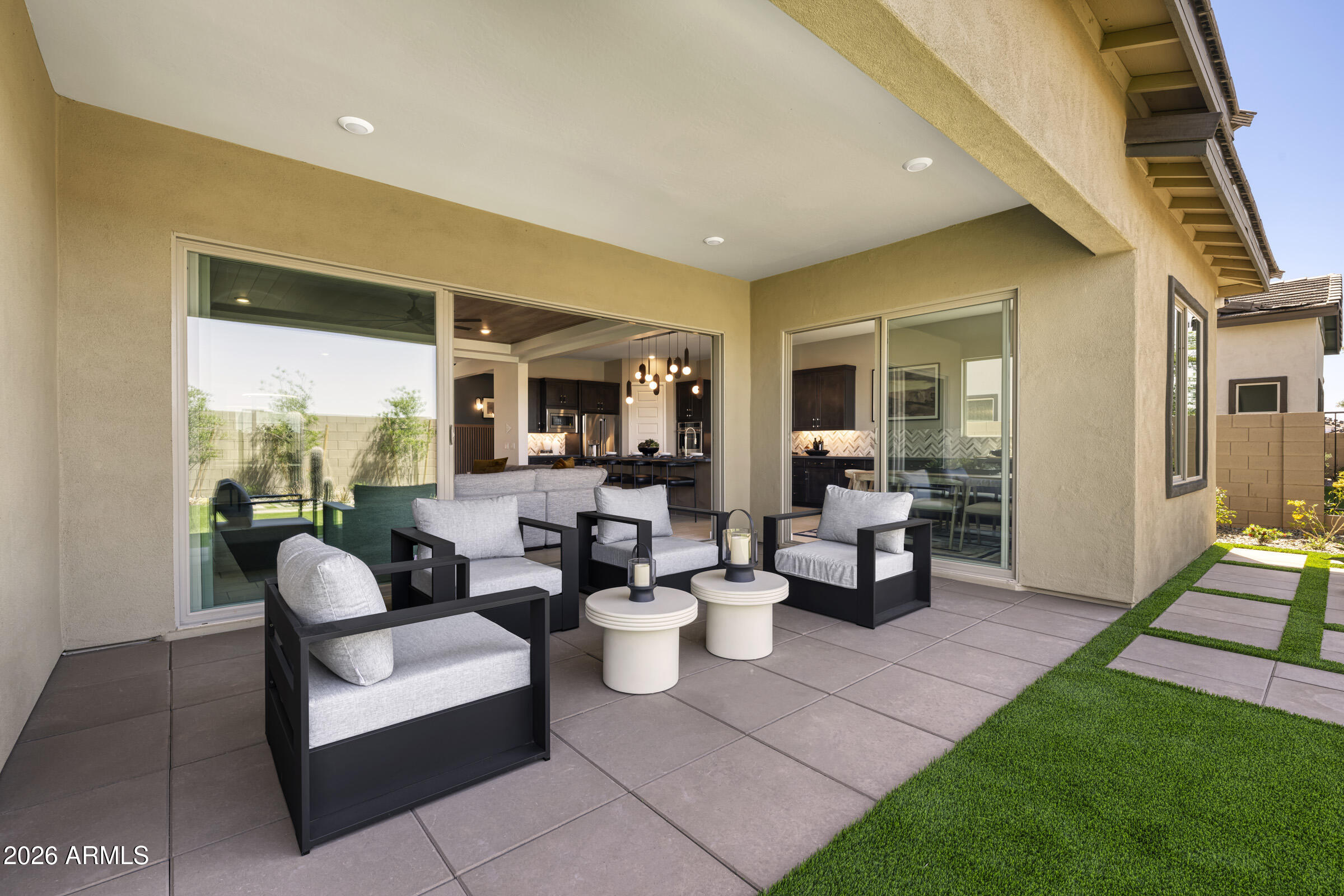 BLOSSOM ROCK PHASE 1 - Residential