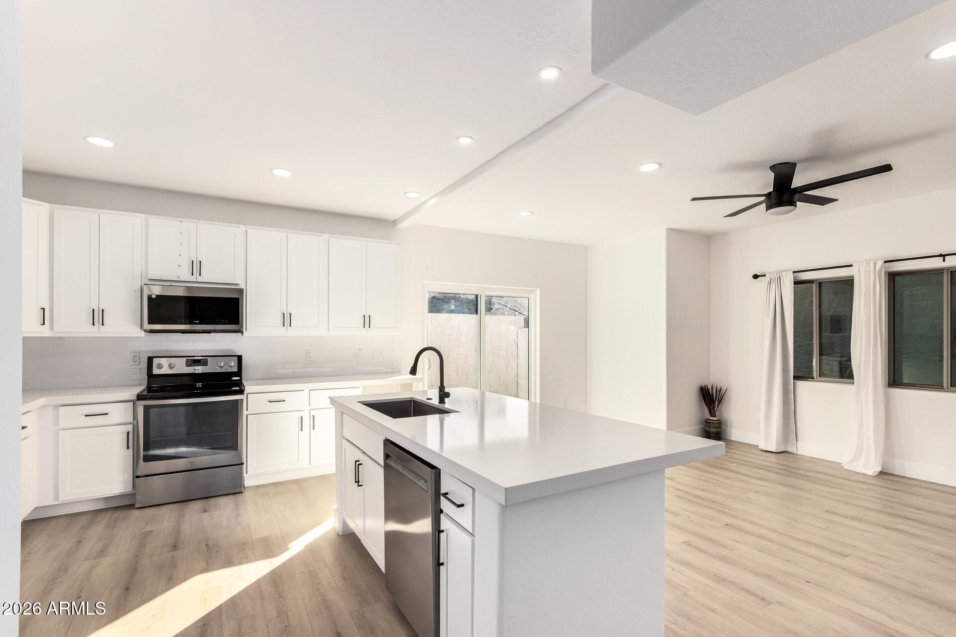 3034 N 39TH Street 12