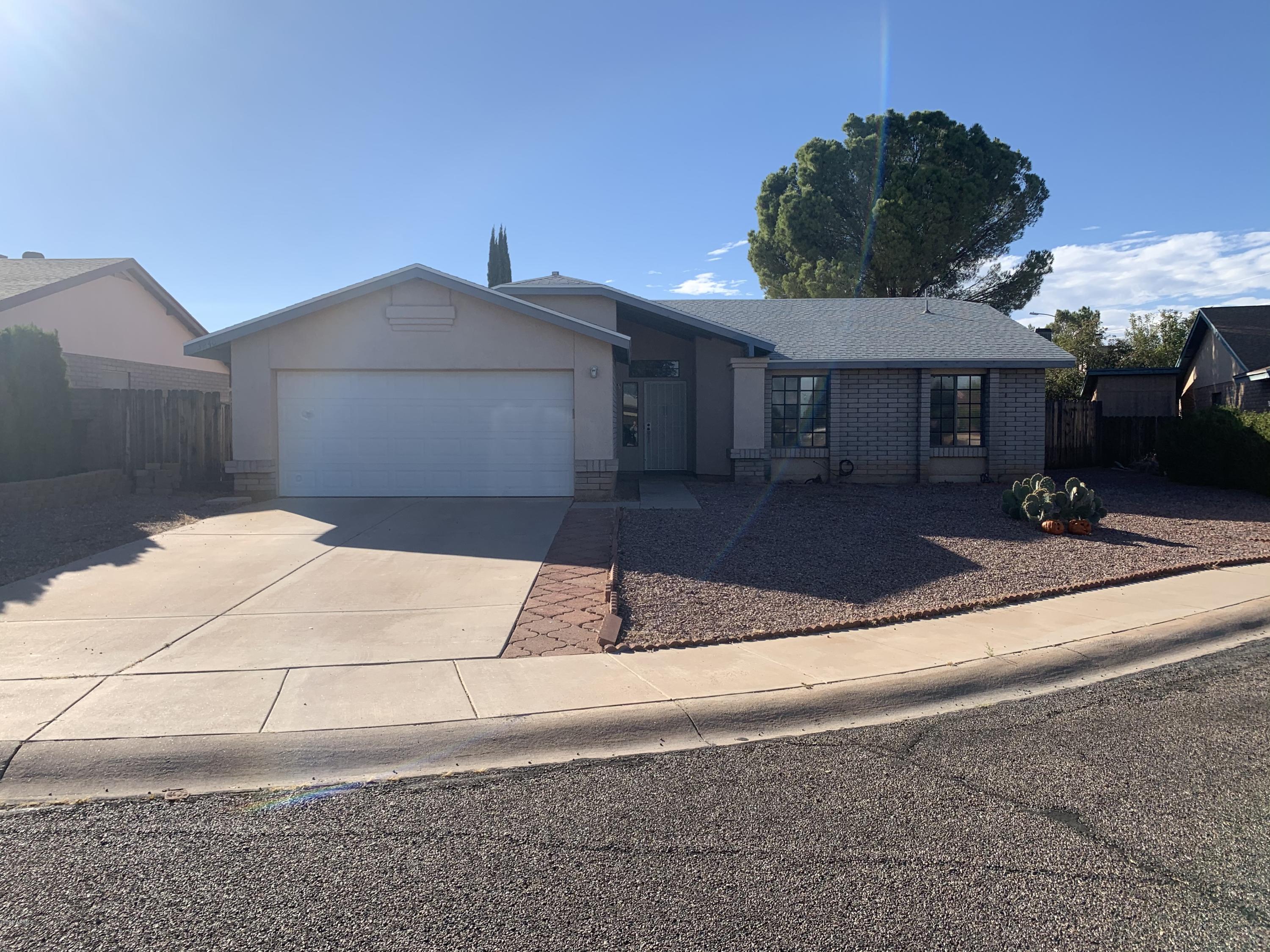EAGLE RIDGE - Residential Lease