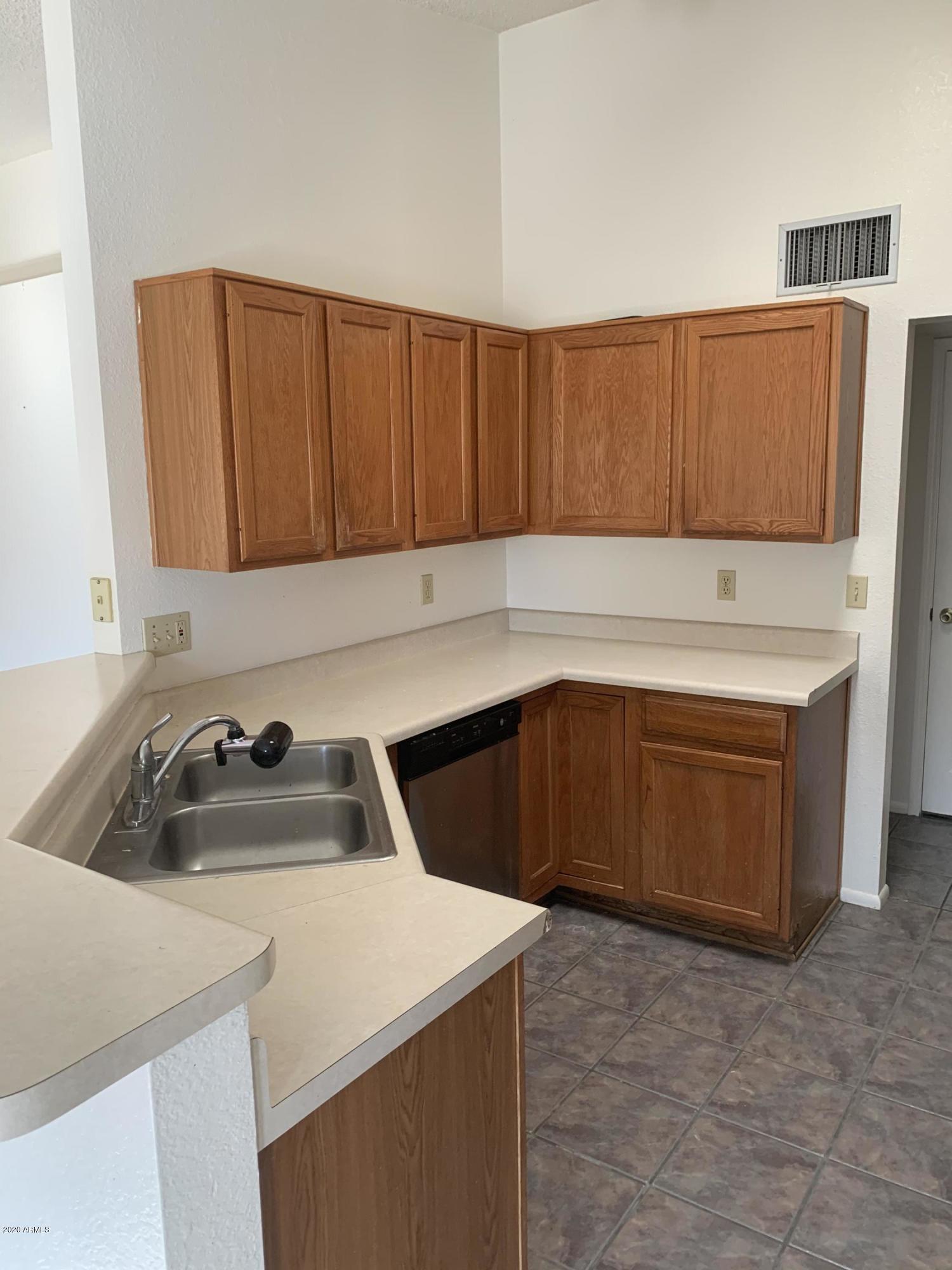 EAGLE RIDGE - Residential Lease