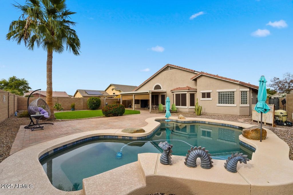 Photo of 40747 W Hopper Drive, Maricopa, AZ 85138 (MLS # 6962063)