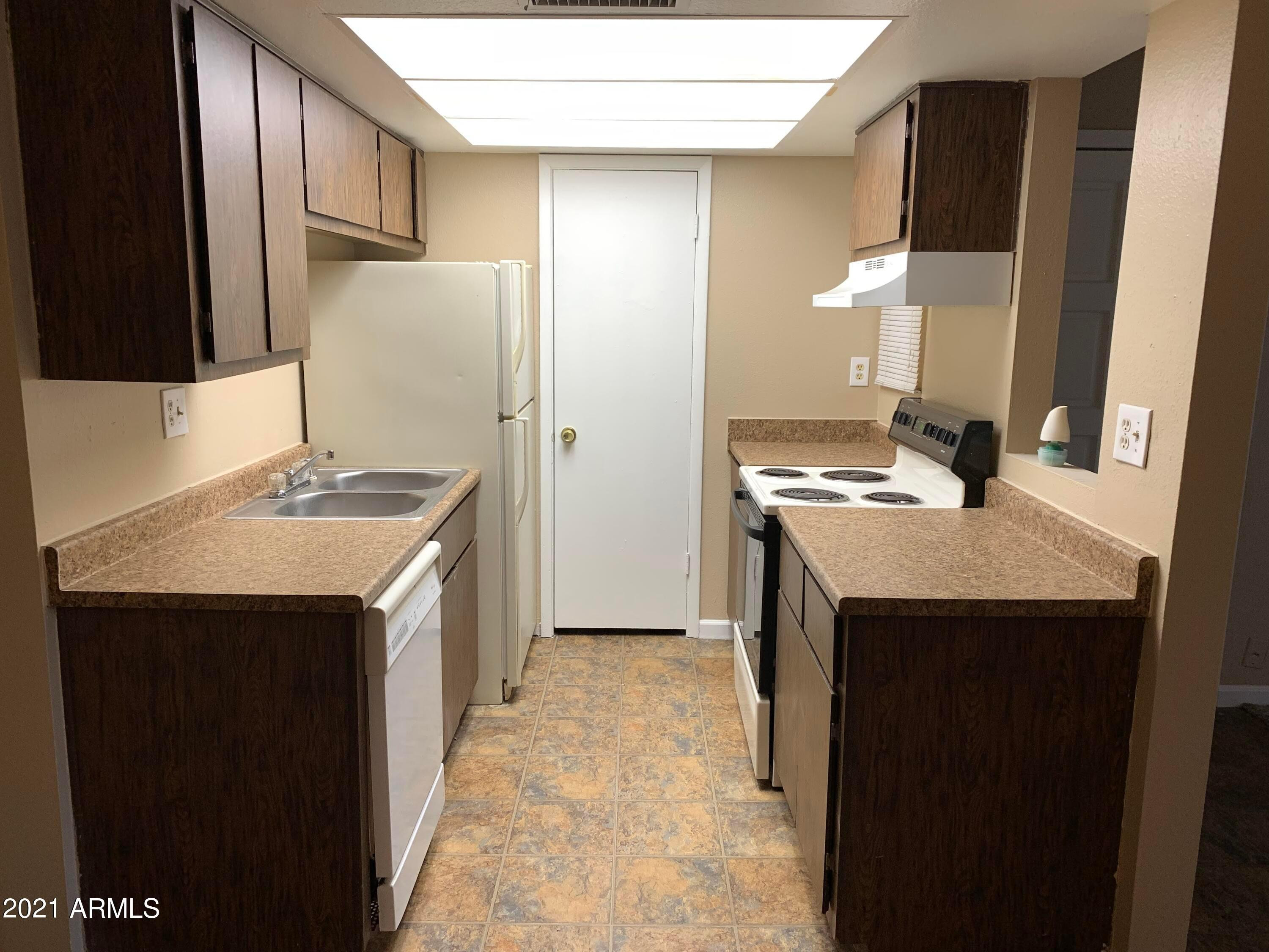 2217 E Cactus Road Unit 4