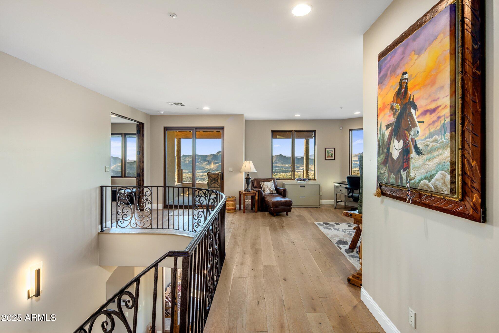 Black Mountain Ridgeline-Endless Sunrise/Sunset Views high above Cave Creek! - Residential