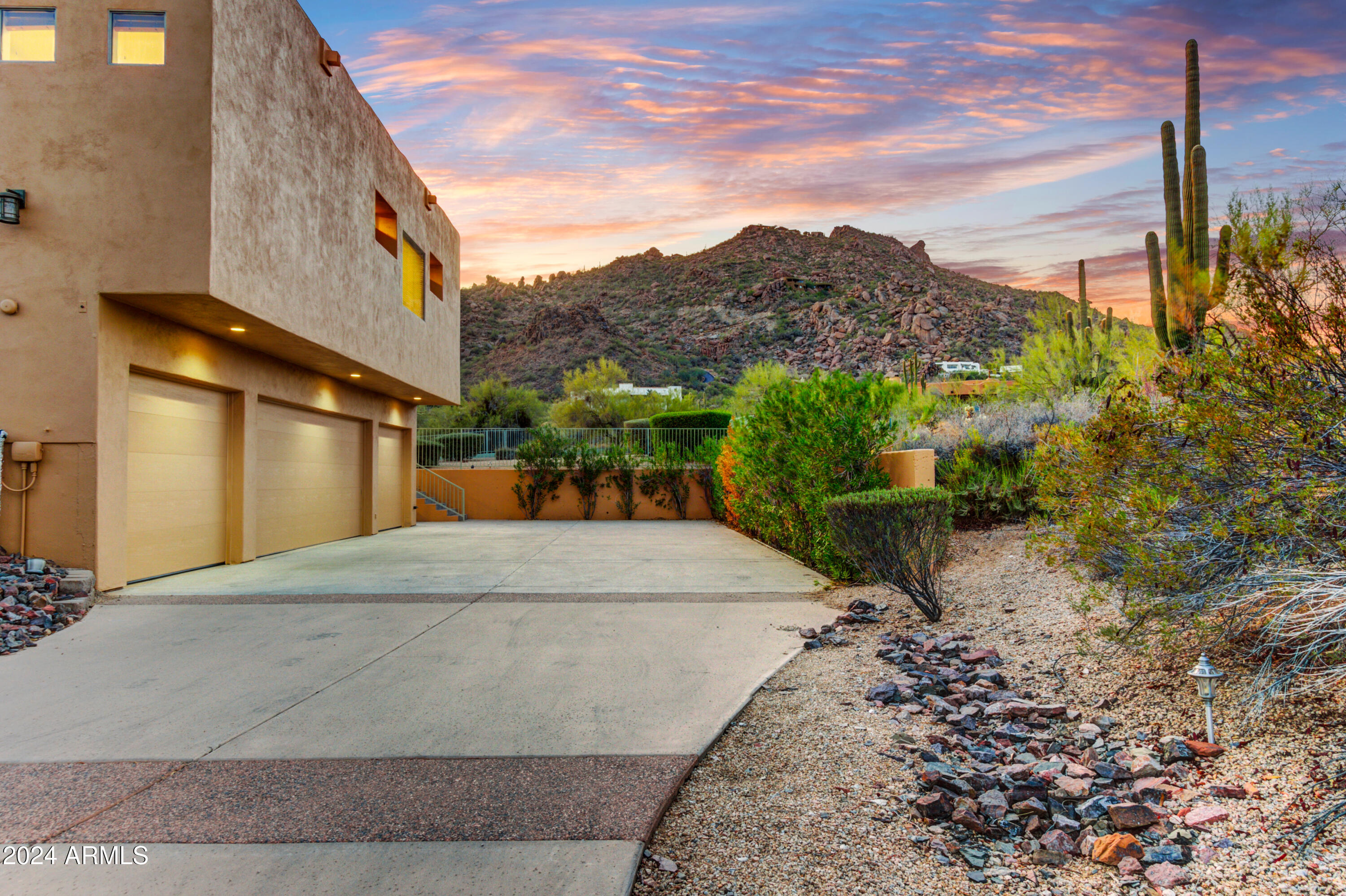 35824 N TOM DARLINGTON Drive