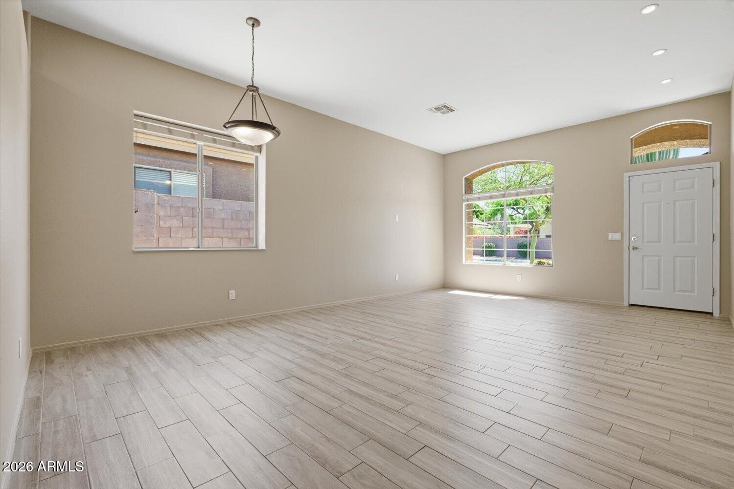 4606 E CHISUM Trail