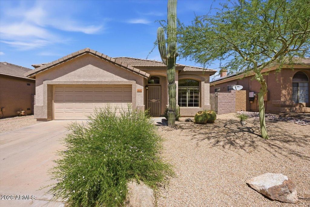 Photo of 4606 E Chisum Trail, Phoenix, AZ 85050 (MLS # 7030742)