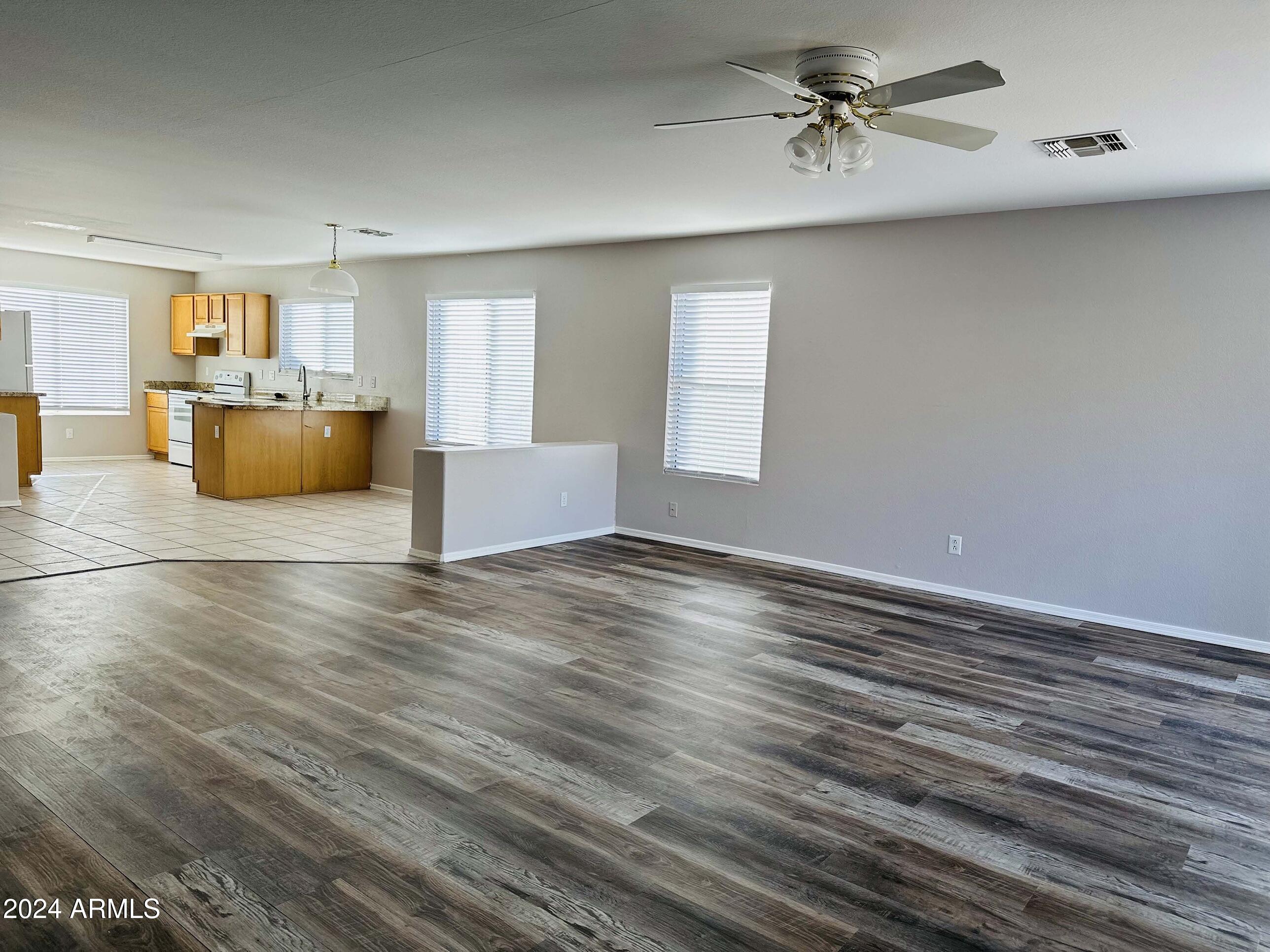 1798 E CARLA VISTA Drive