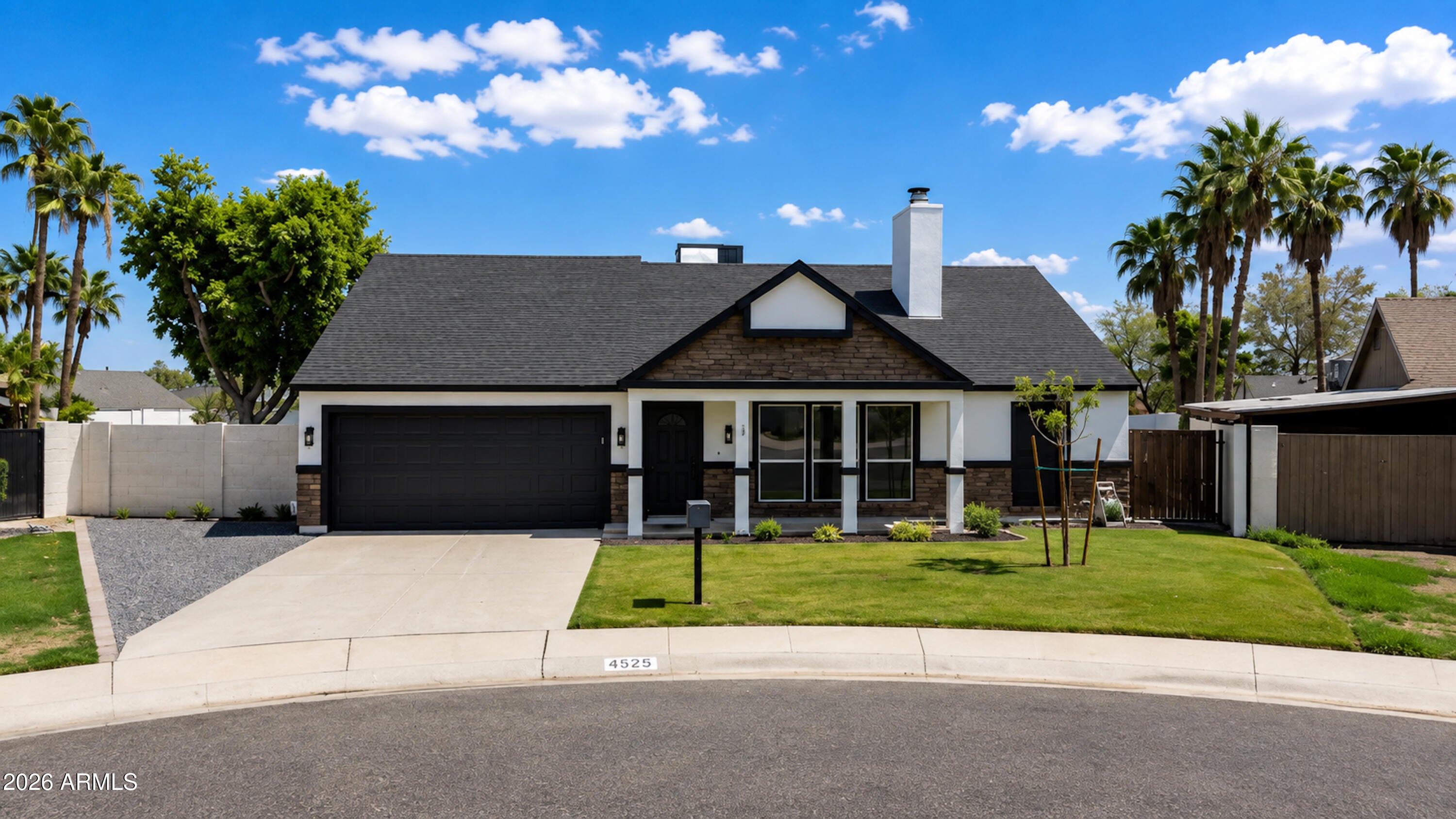 4517 E DESERT VIEW Drive