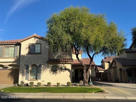 2883 S GRANITE Street Gilbert AZ 85295