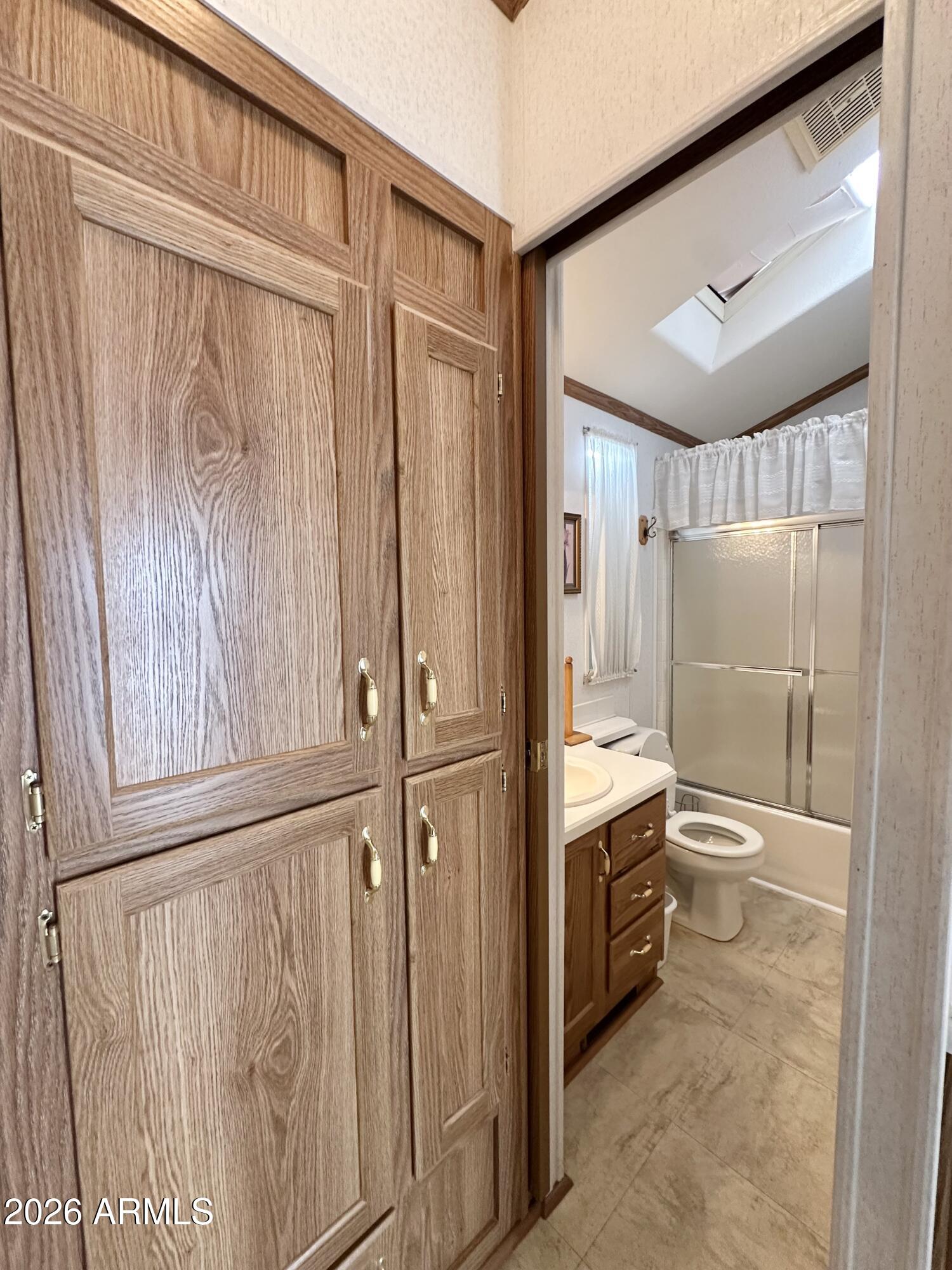 GOLDEN VISTA RV RESORT - Land