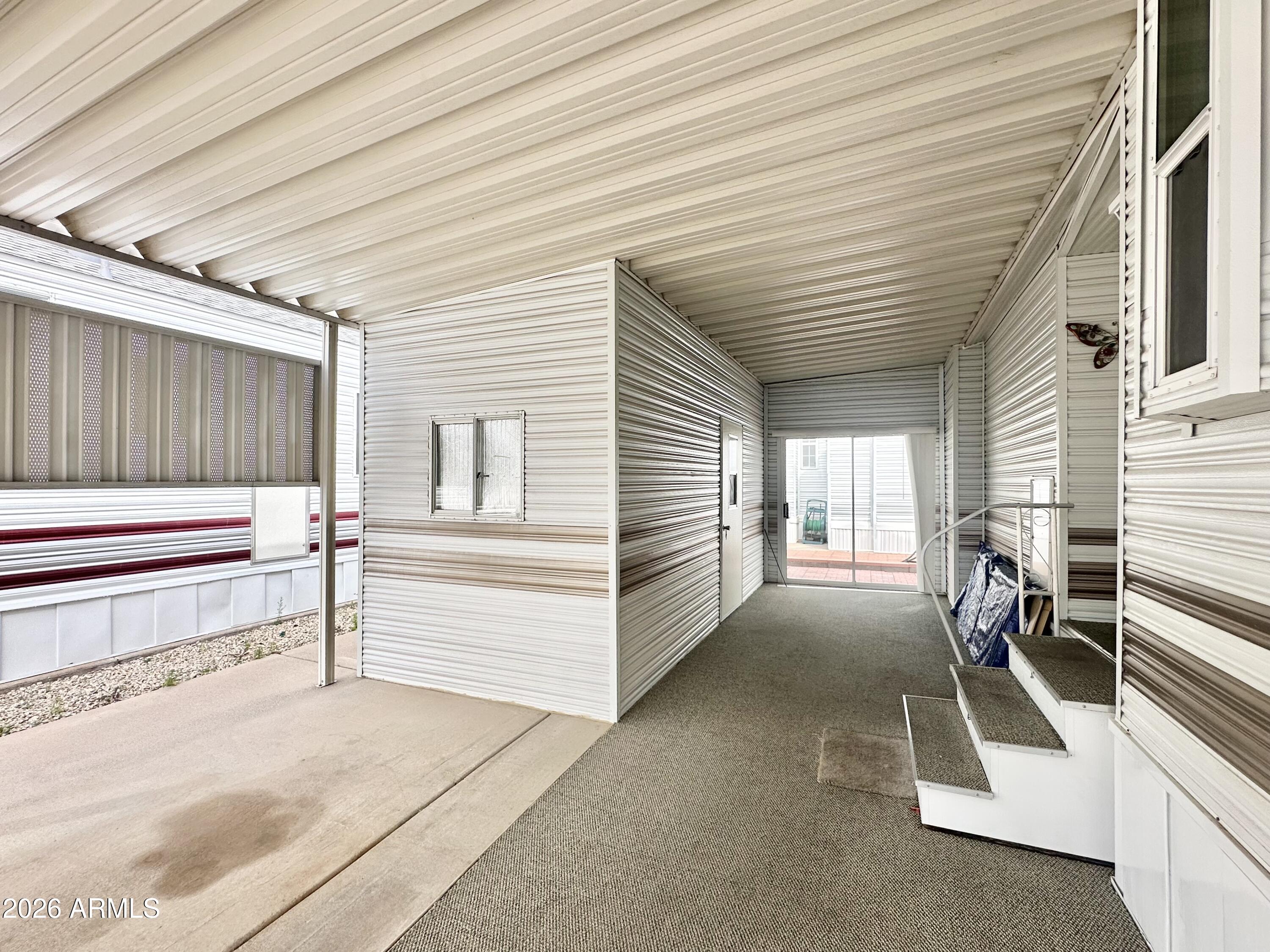 GOLDEN VISTA RV RESORT - Land