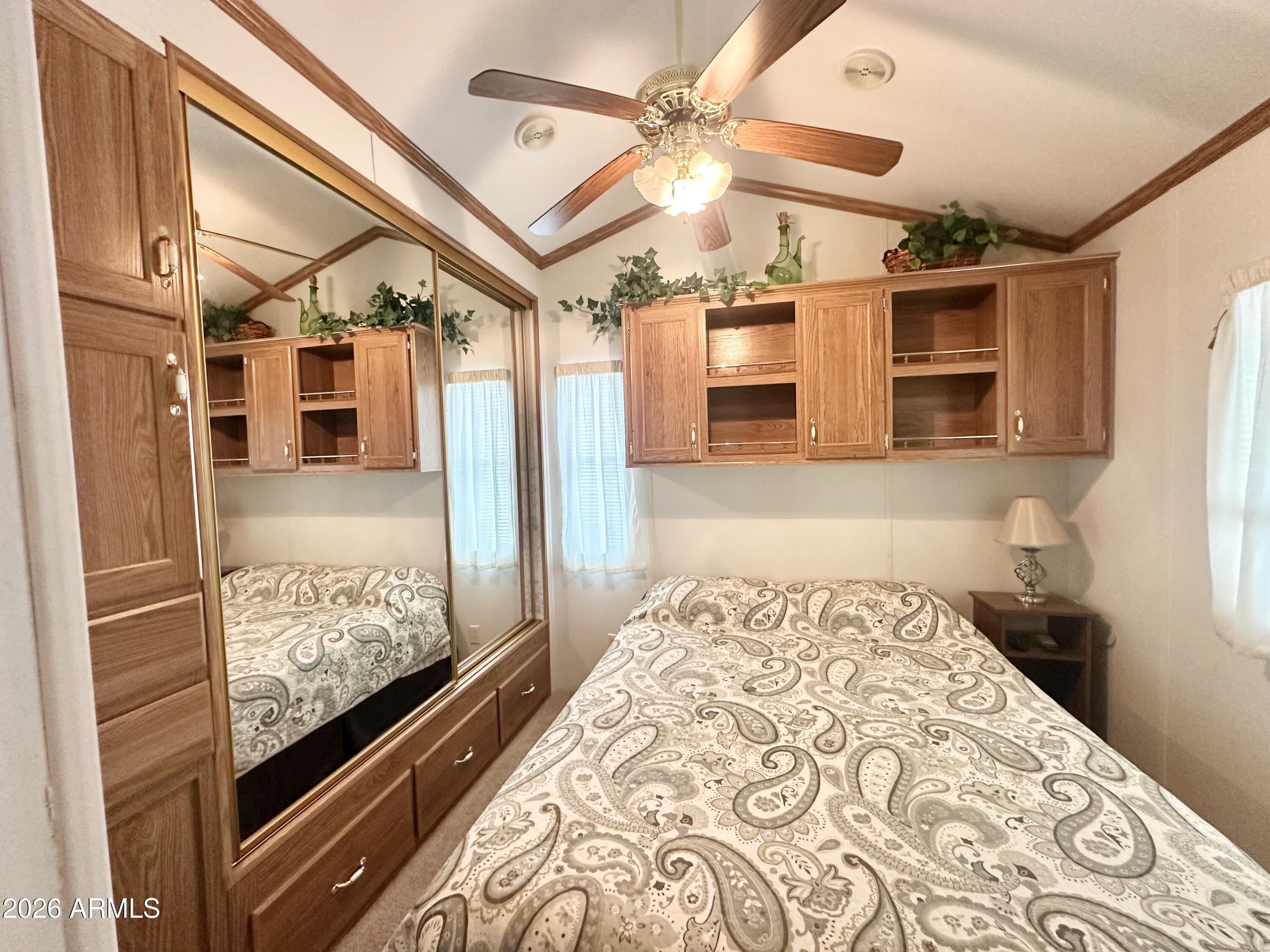 GOLDEN VISTA RV RESORT - Land
