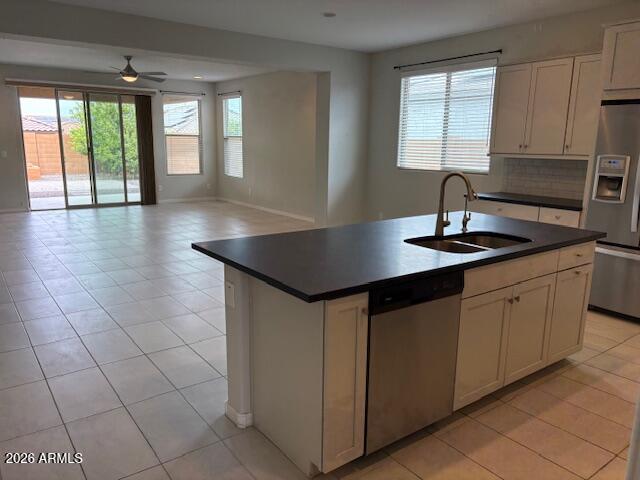 25932 W QUAIL Avenue