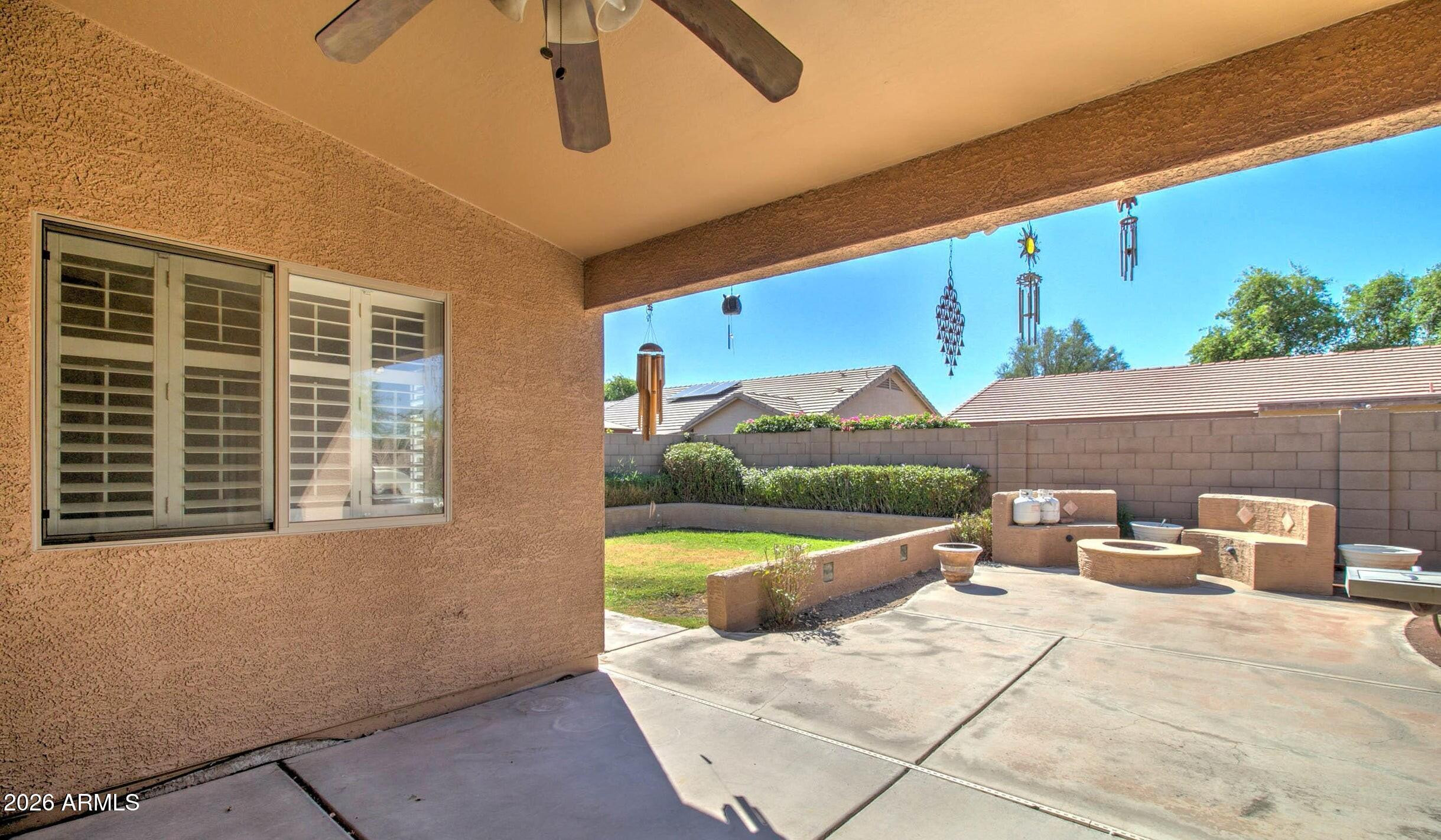 9271 W Sunnyslope Lane