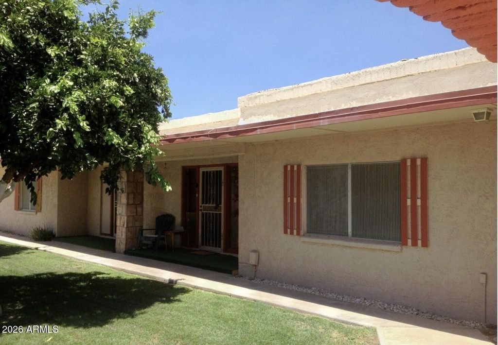 Photo of 12828 N 113th Avenue #1, Youngtown, AZ 85363 (MLS # 7033024)