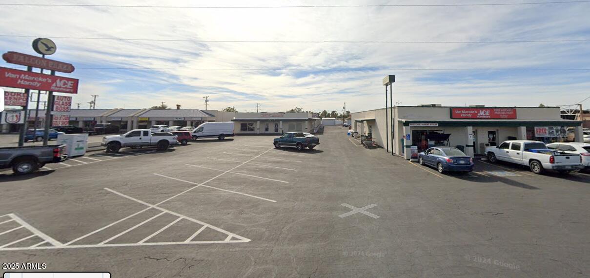 7125 Main St, Mesa, AZ 85207-8227