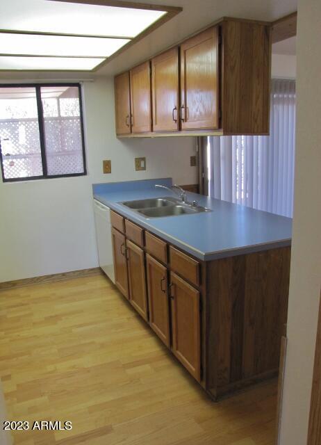 QUAIL HOLLOW - Residential Lease
