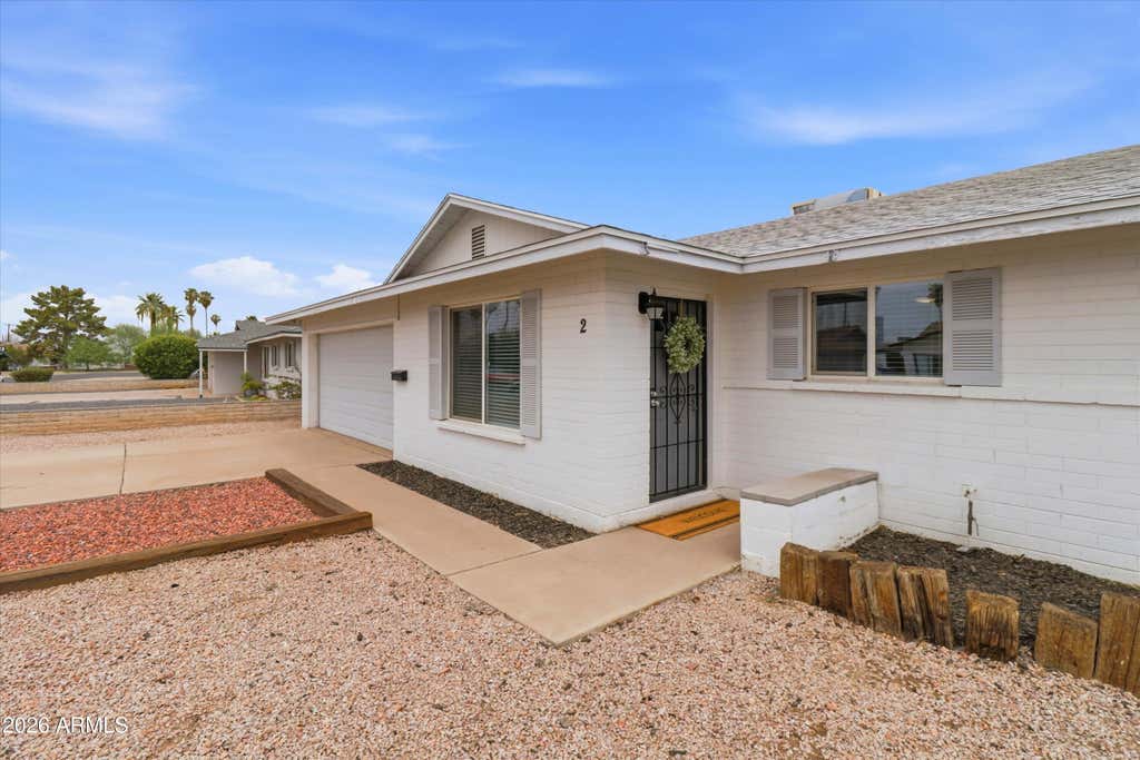 Photo of 2 W Fairmont Drive, Tempe, AZ 85282 (MLS # 7064701)