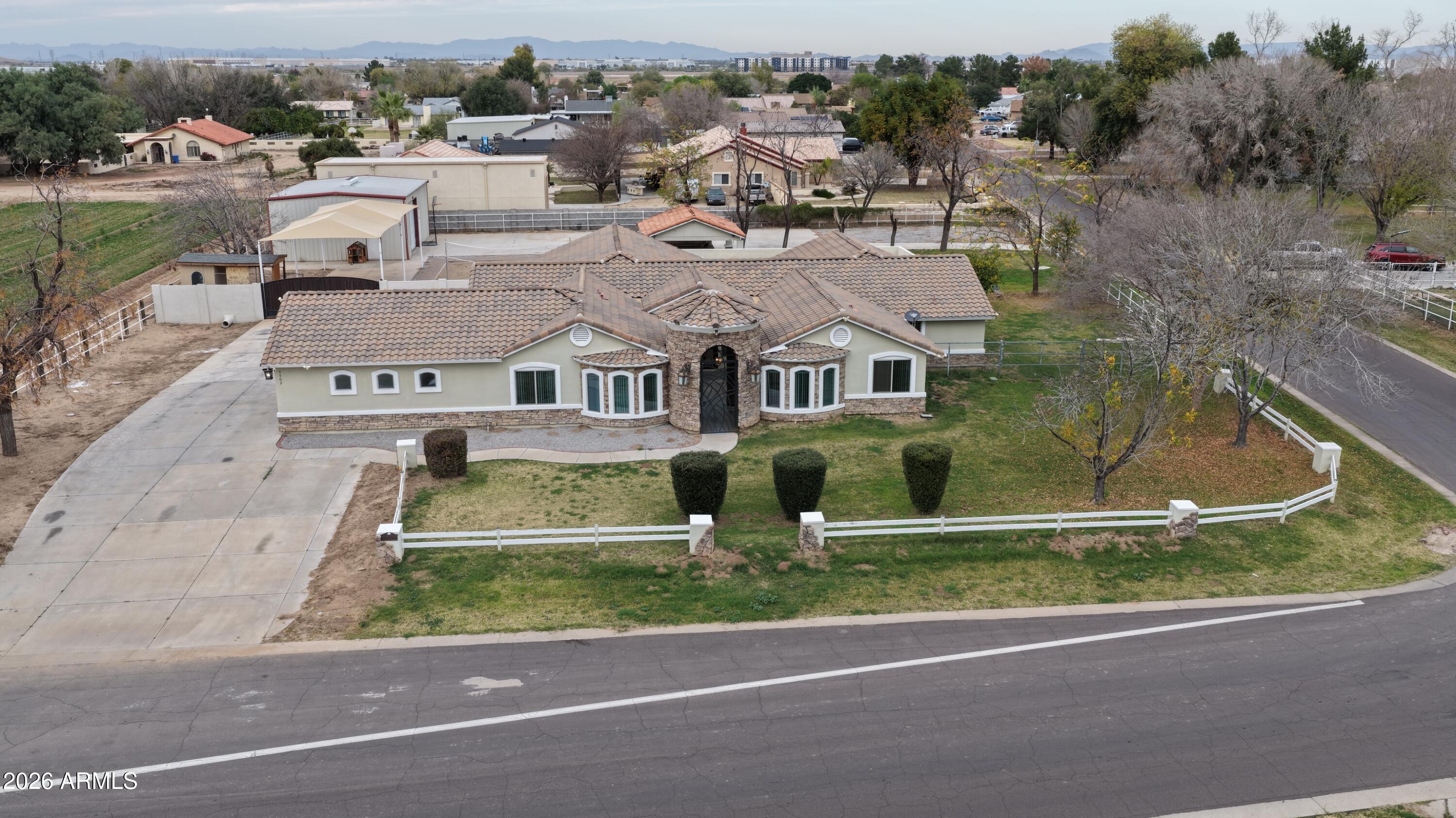 THOROUGHBRED FARMS LOT 1-8 - Residential