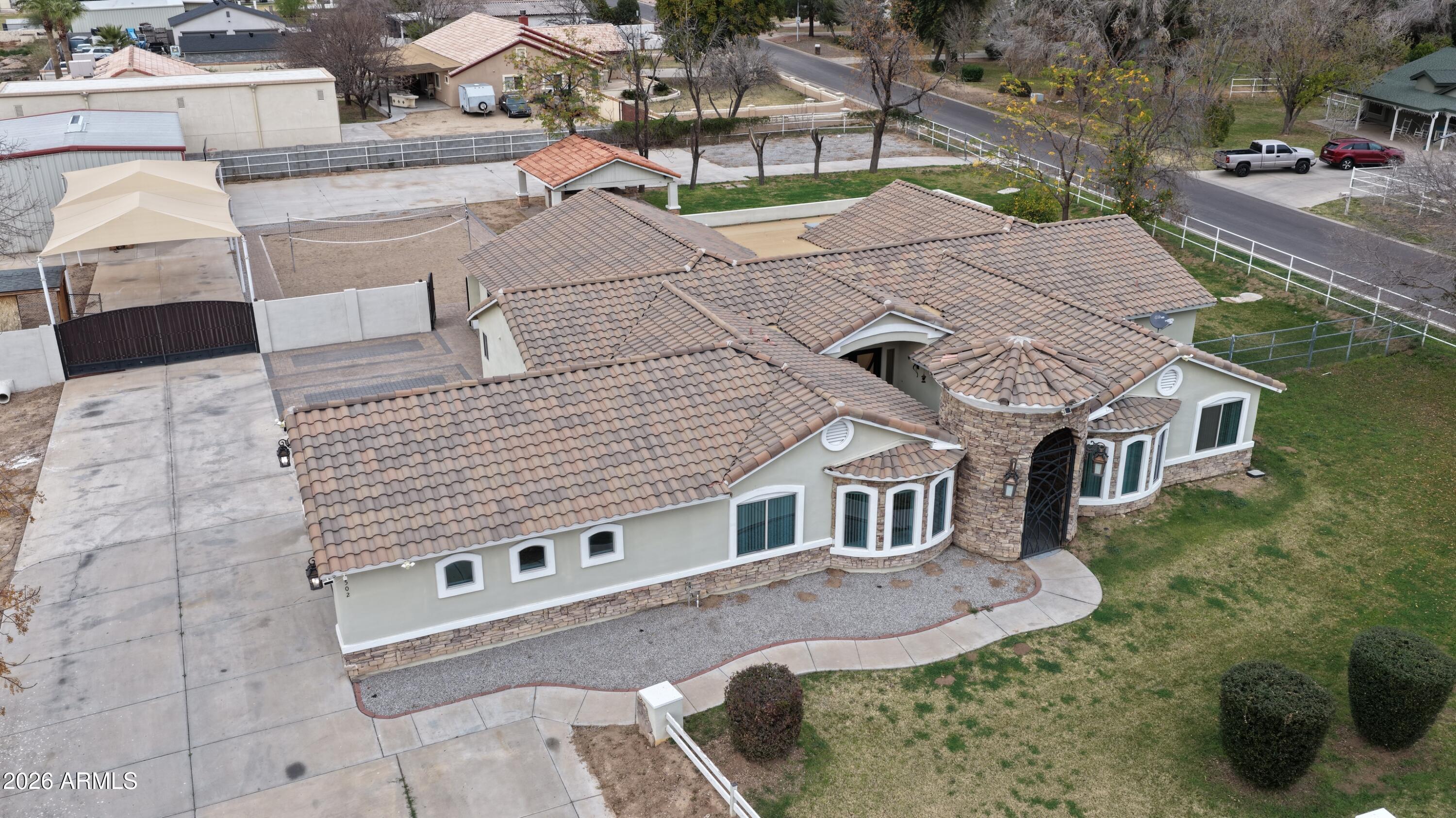 THOROUGHBRED FARMS LOT 1-8 - Residential